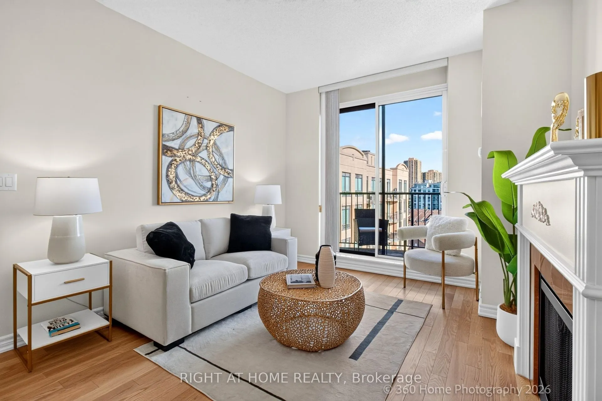 16 Dallimore Circle #PH2
