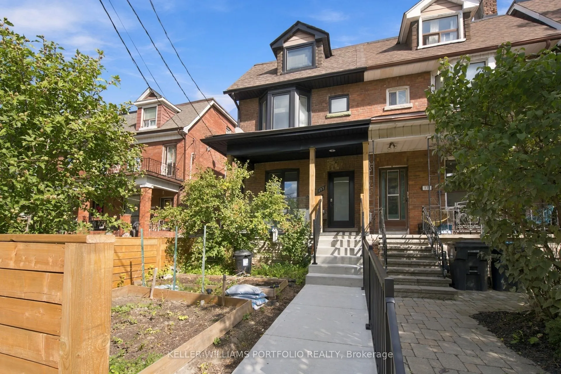 173 Beatrice Street #Lower