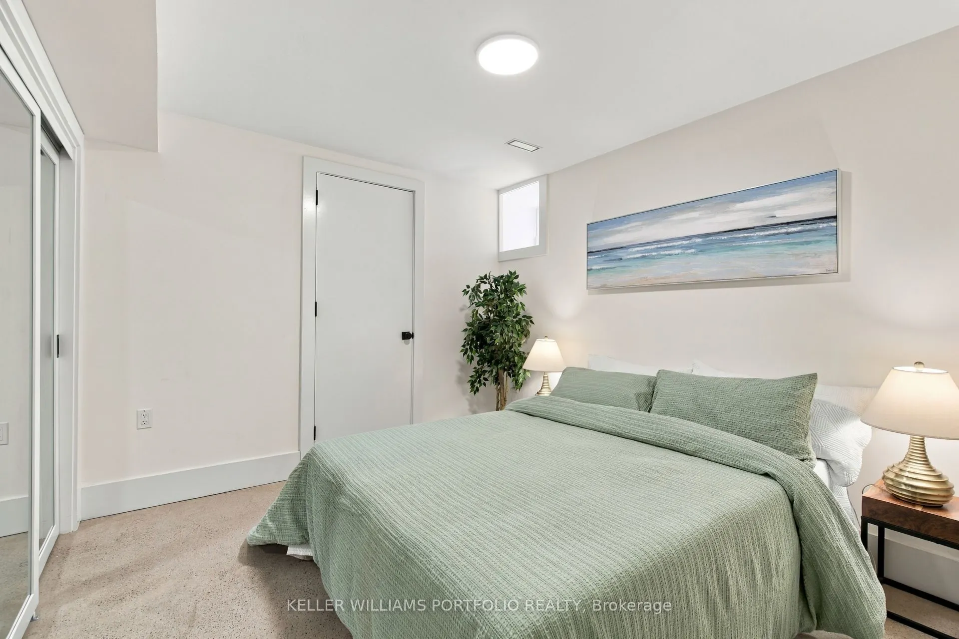 173 Beatrice Street #Lower