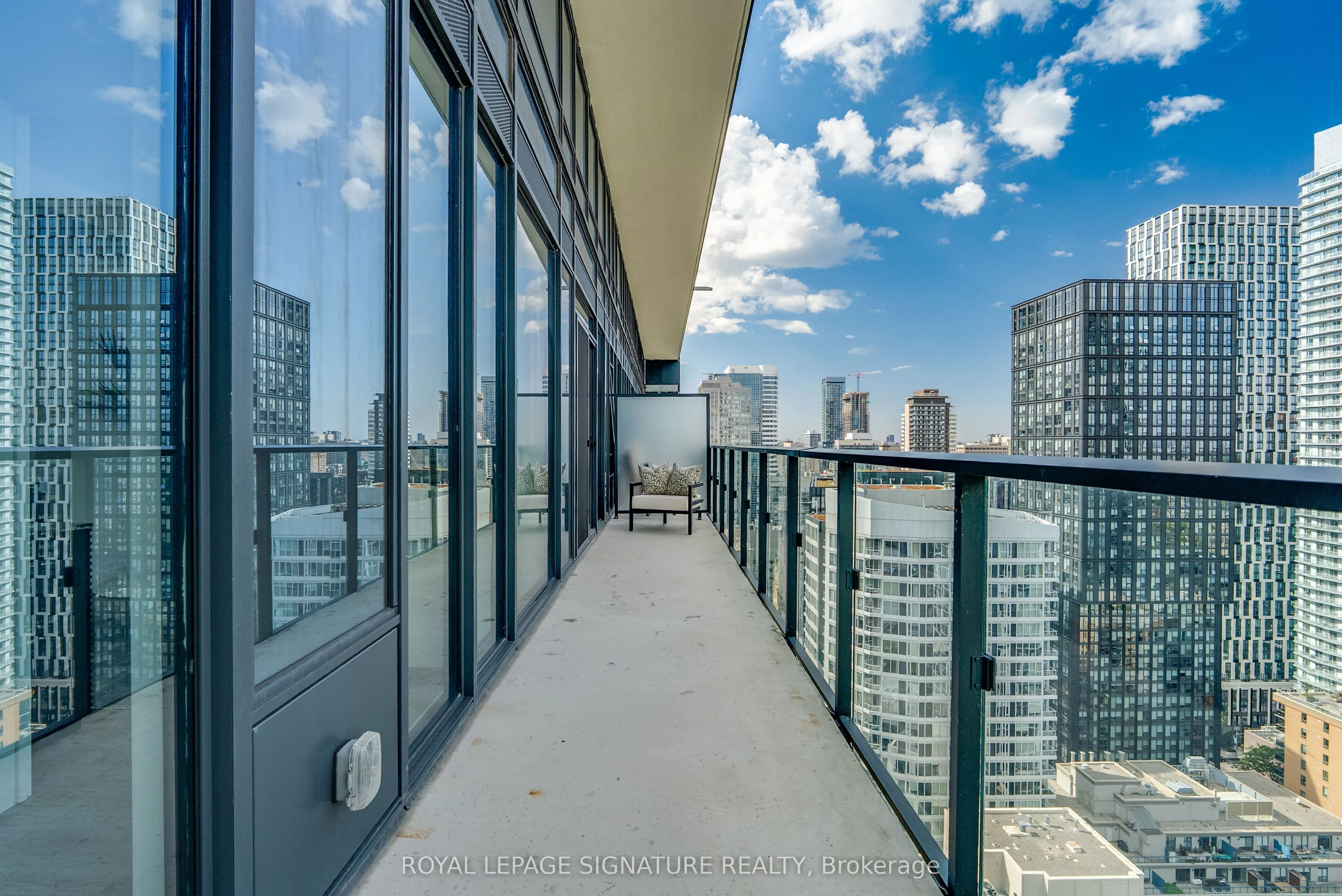47 Mutual Street #3205