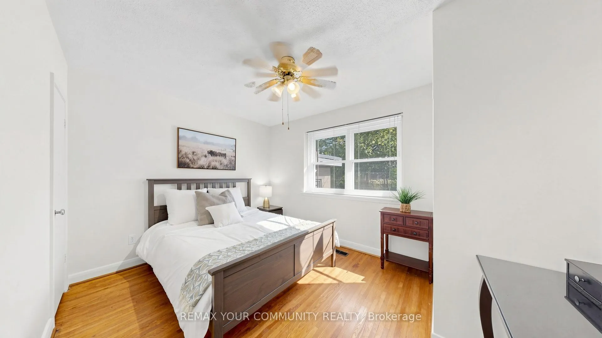 487 Hounslow Avenue