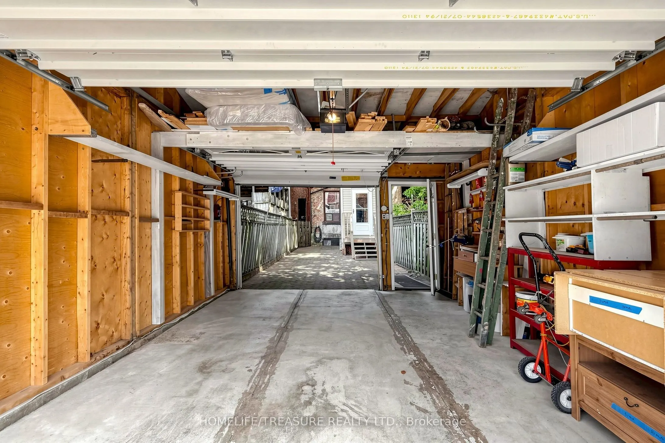 198 McCaul Street