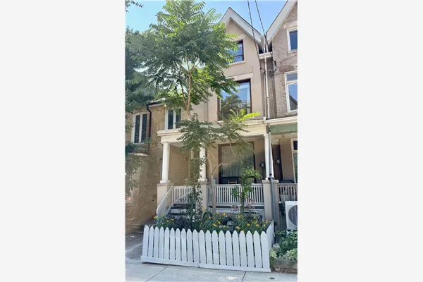 198 McCaul Street