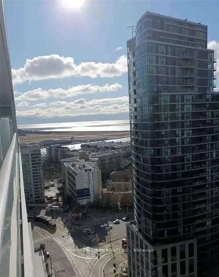 19 Bathurst Street #2702