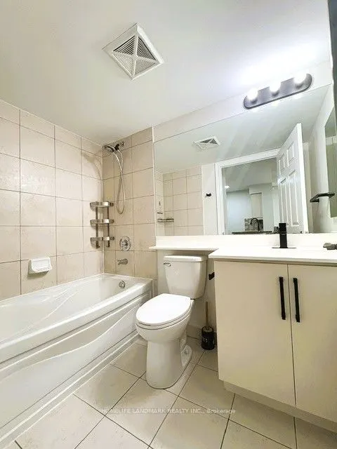 25 Greenview Avenue #315