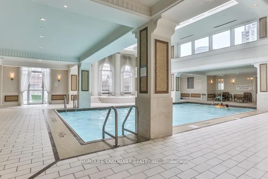 25 Greenview Avenue #315