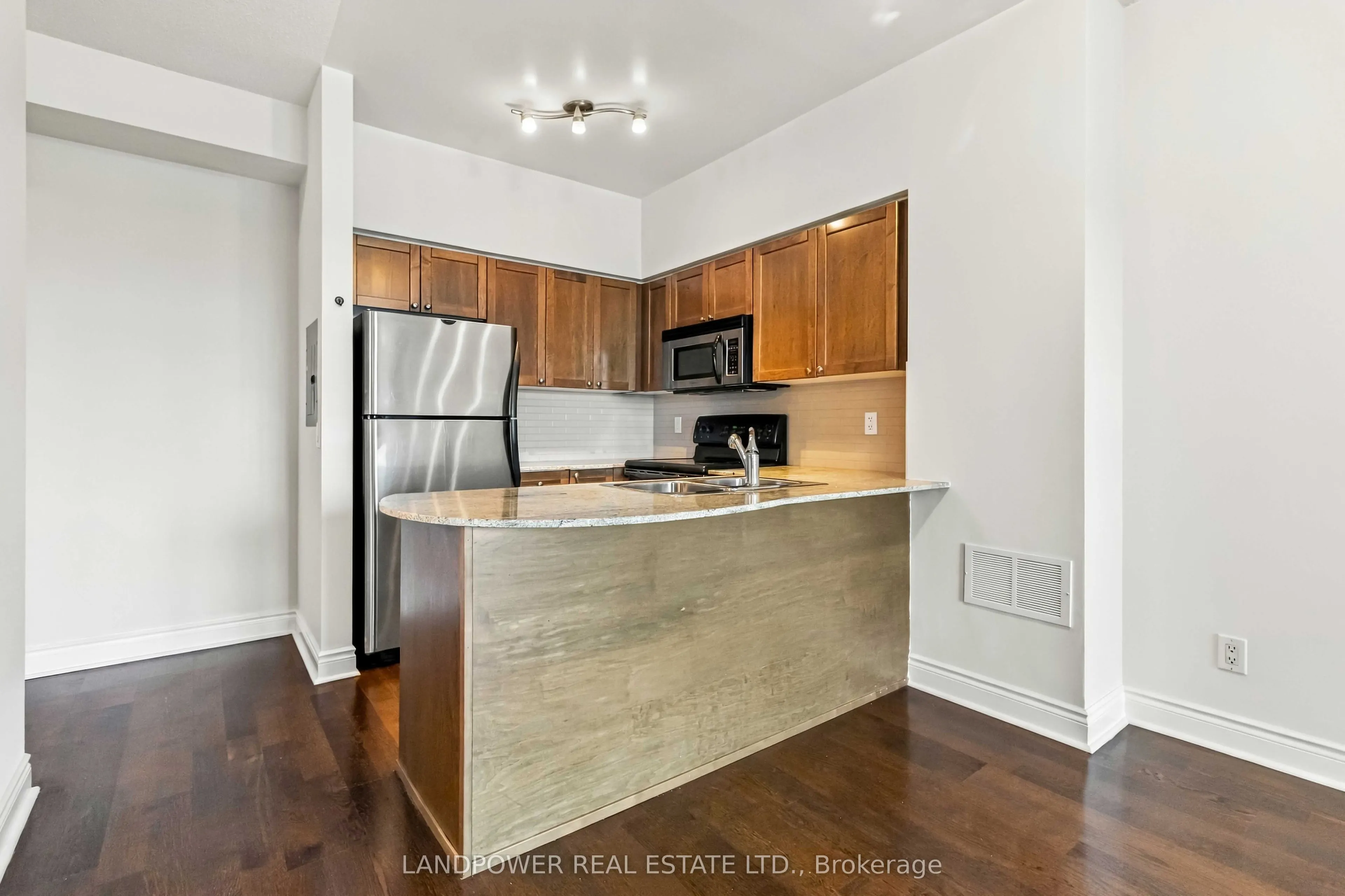 763 Bay Street #4908