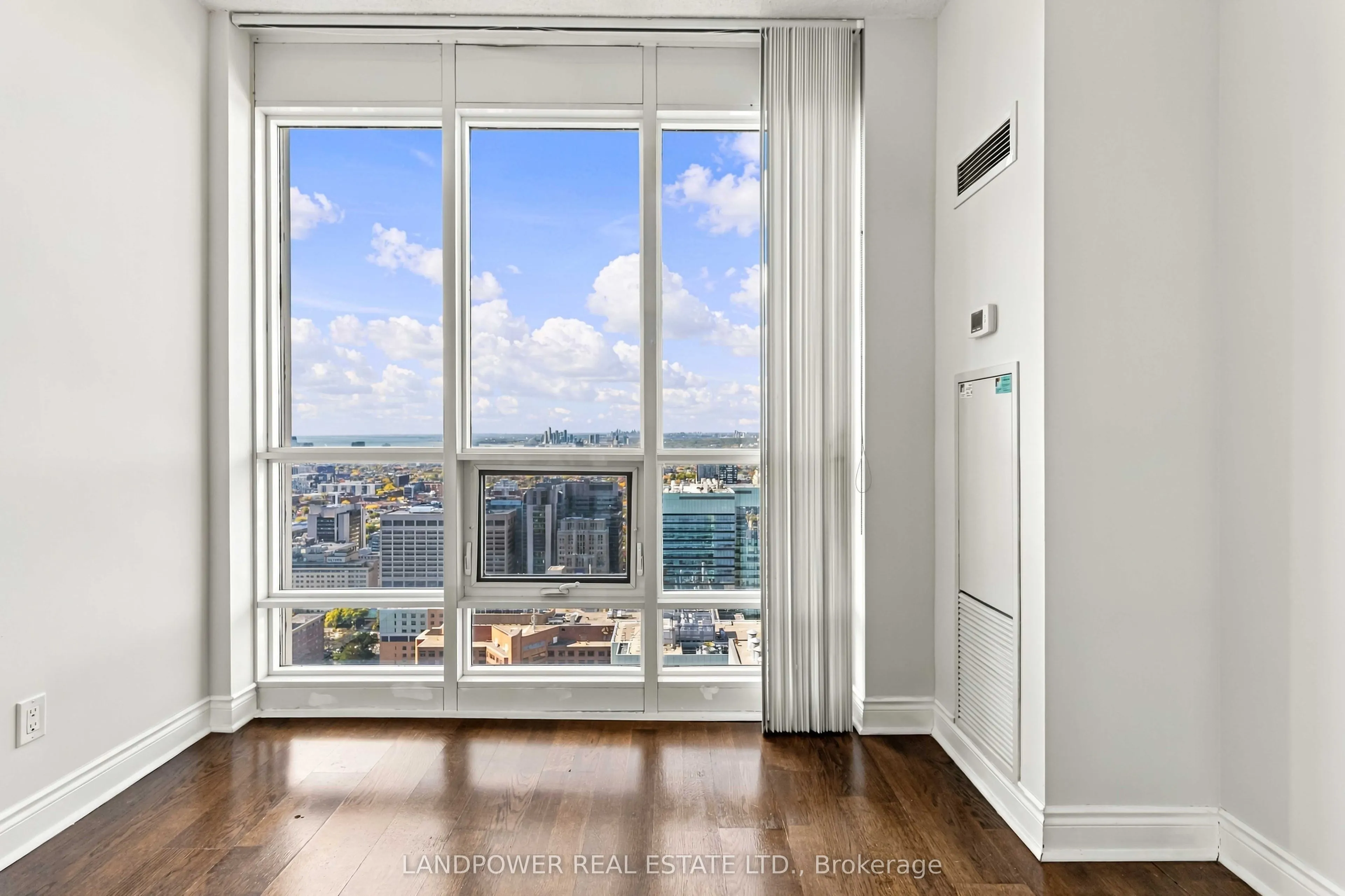 763 Bay Street #4908
