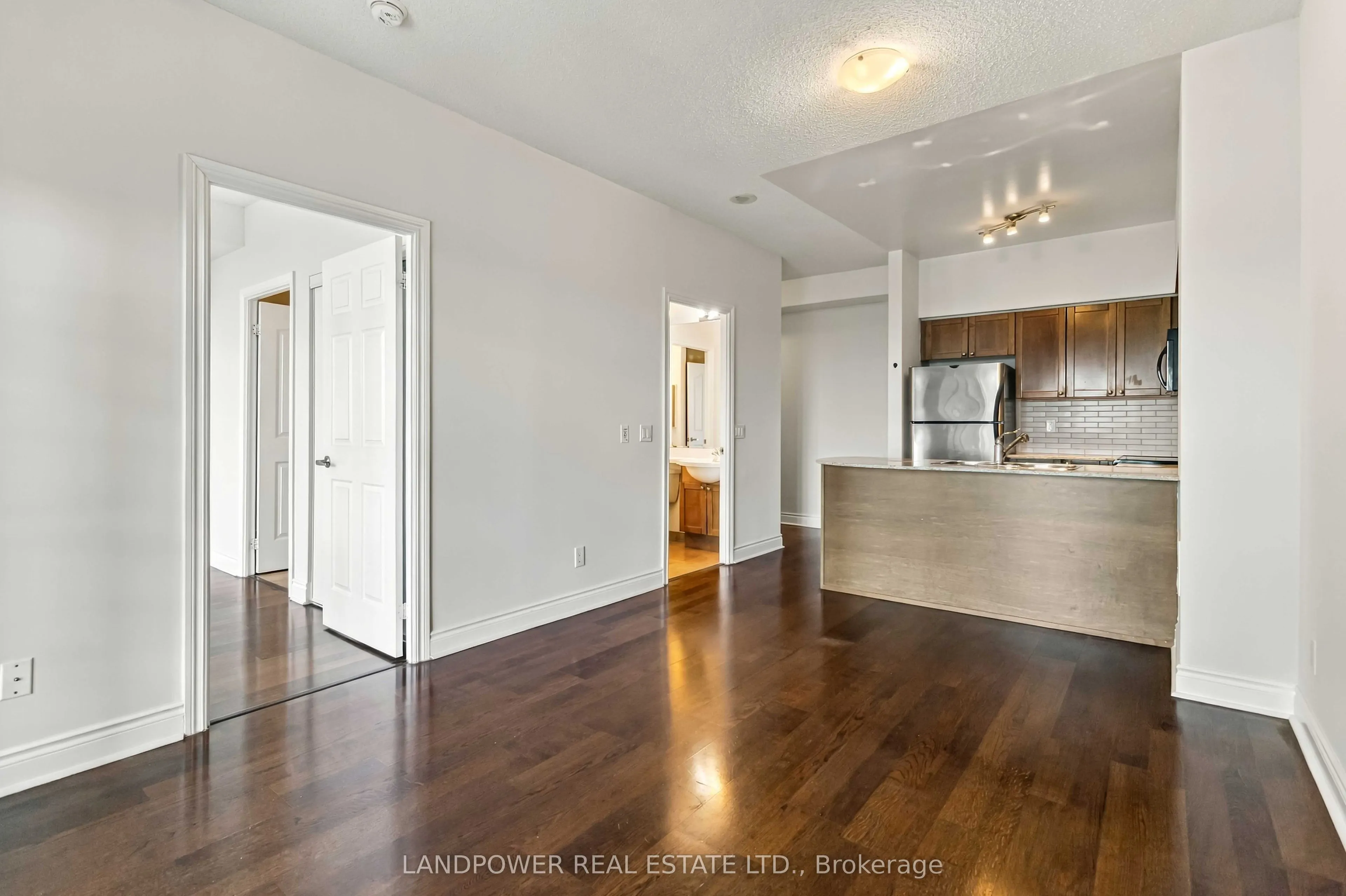 763 Bay Street #4908