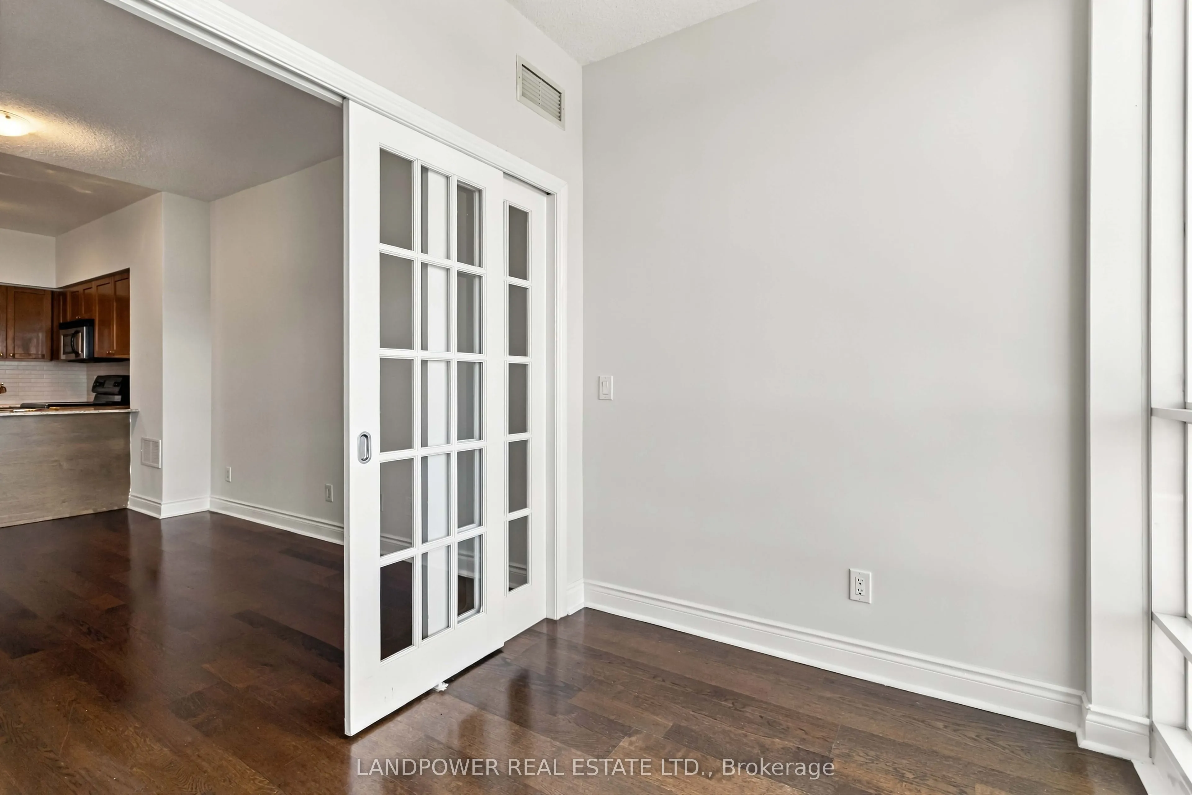 763 Bay Street #4908