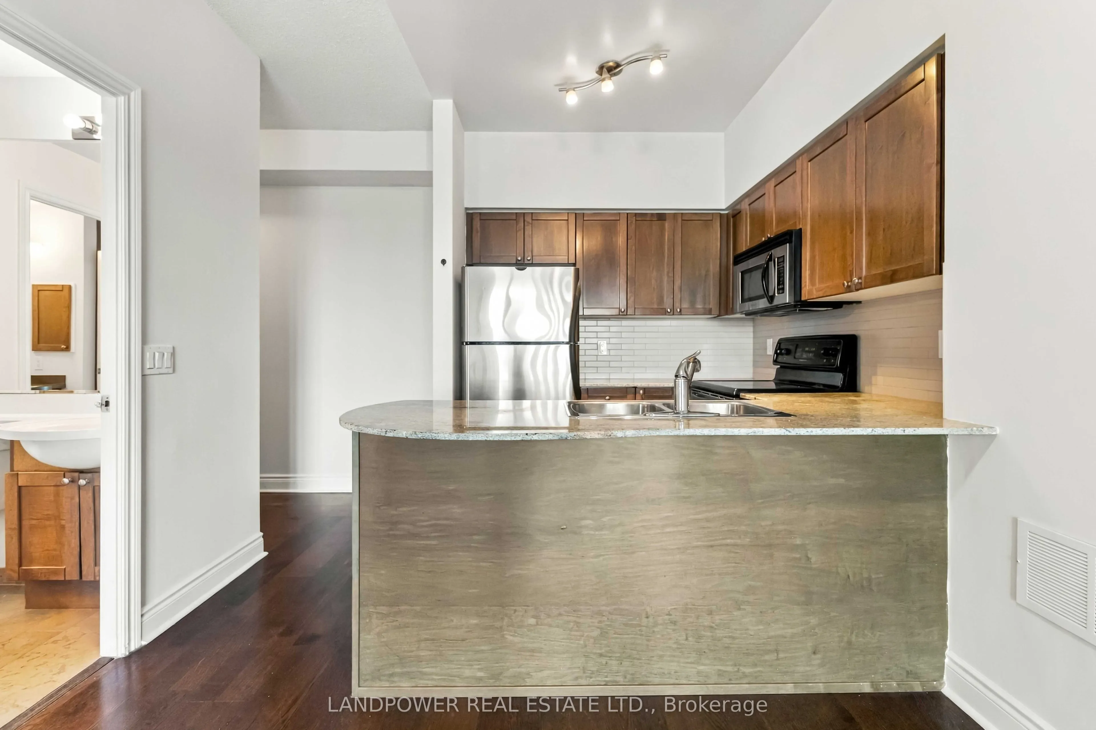 763 Bay Street #4908