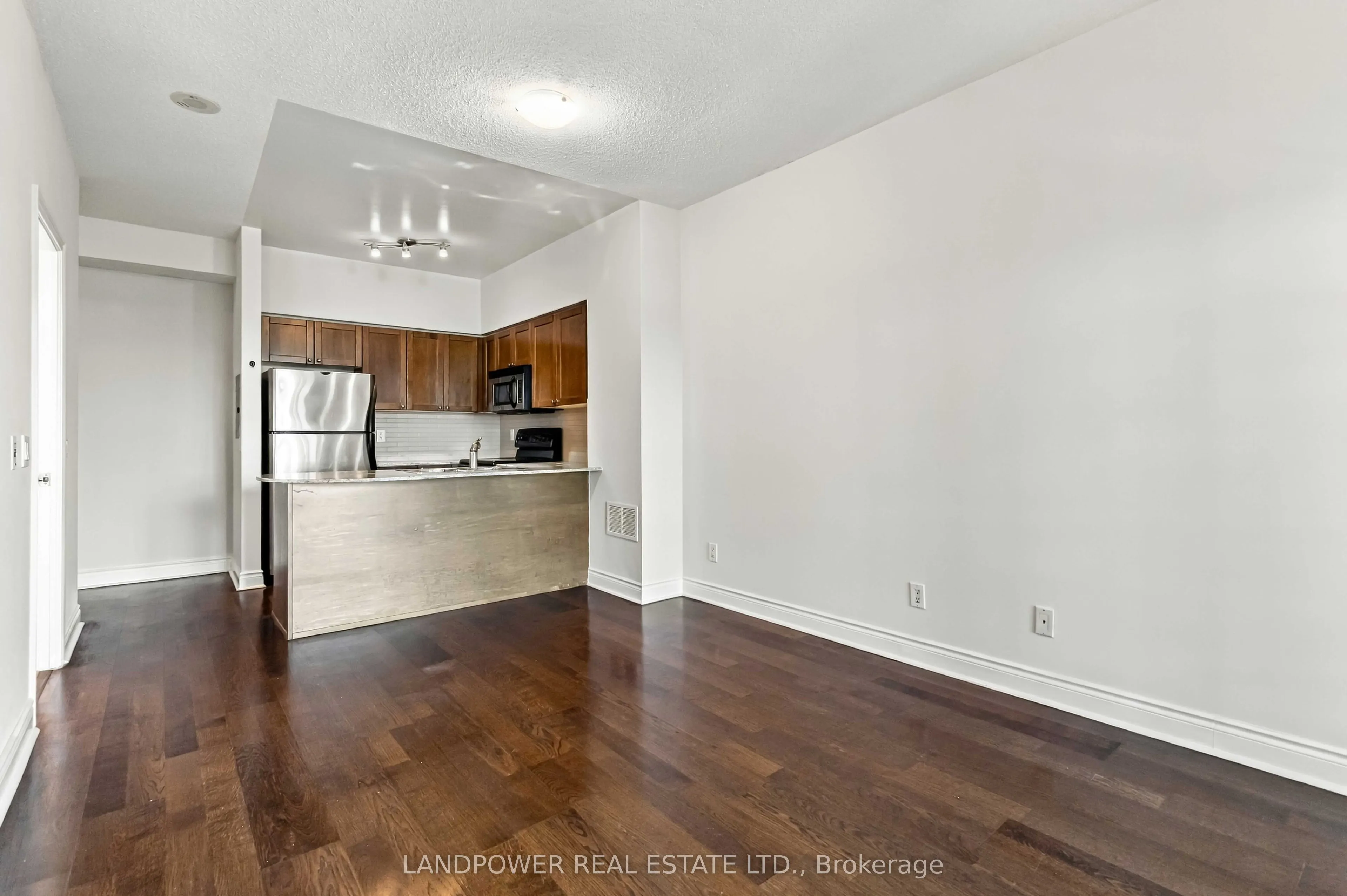 763 Bay Street #4908