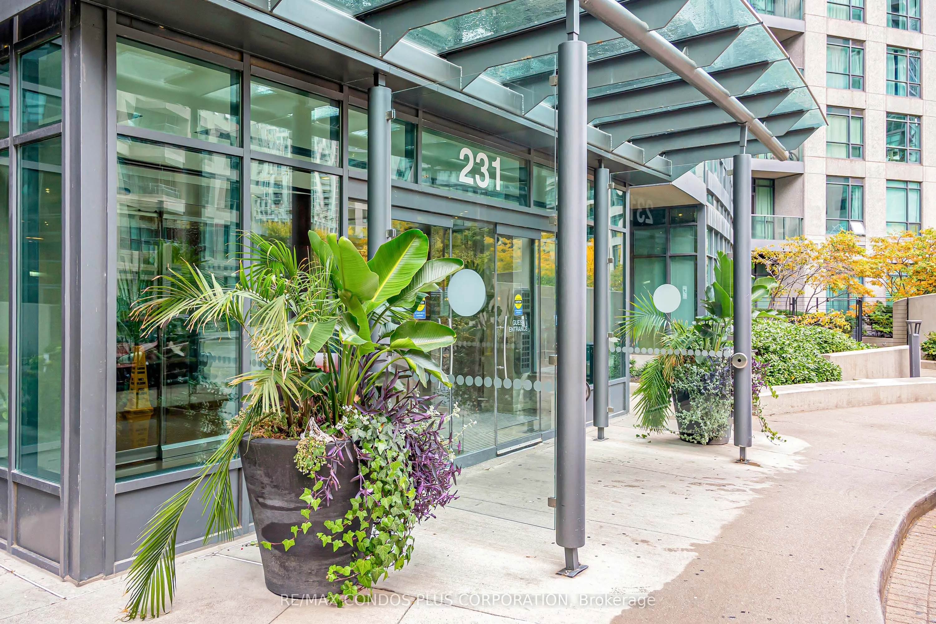 231 Fort York Boulevard #1609