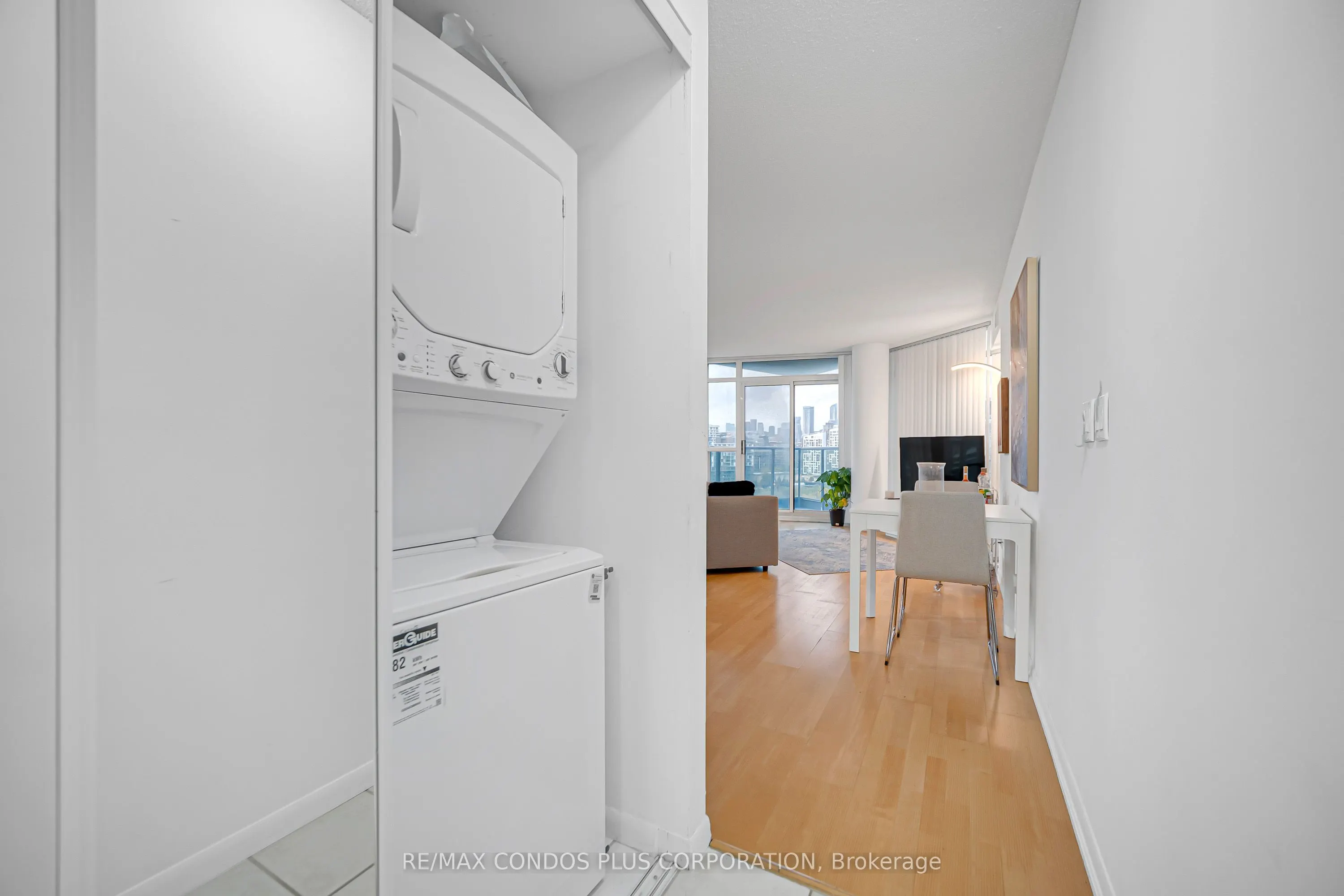 231 Fort York Boulevard #1609