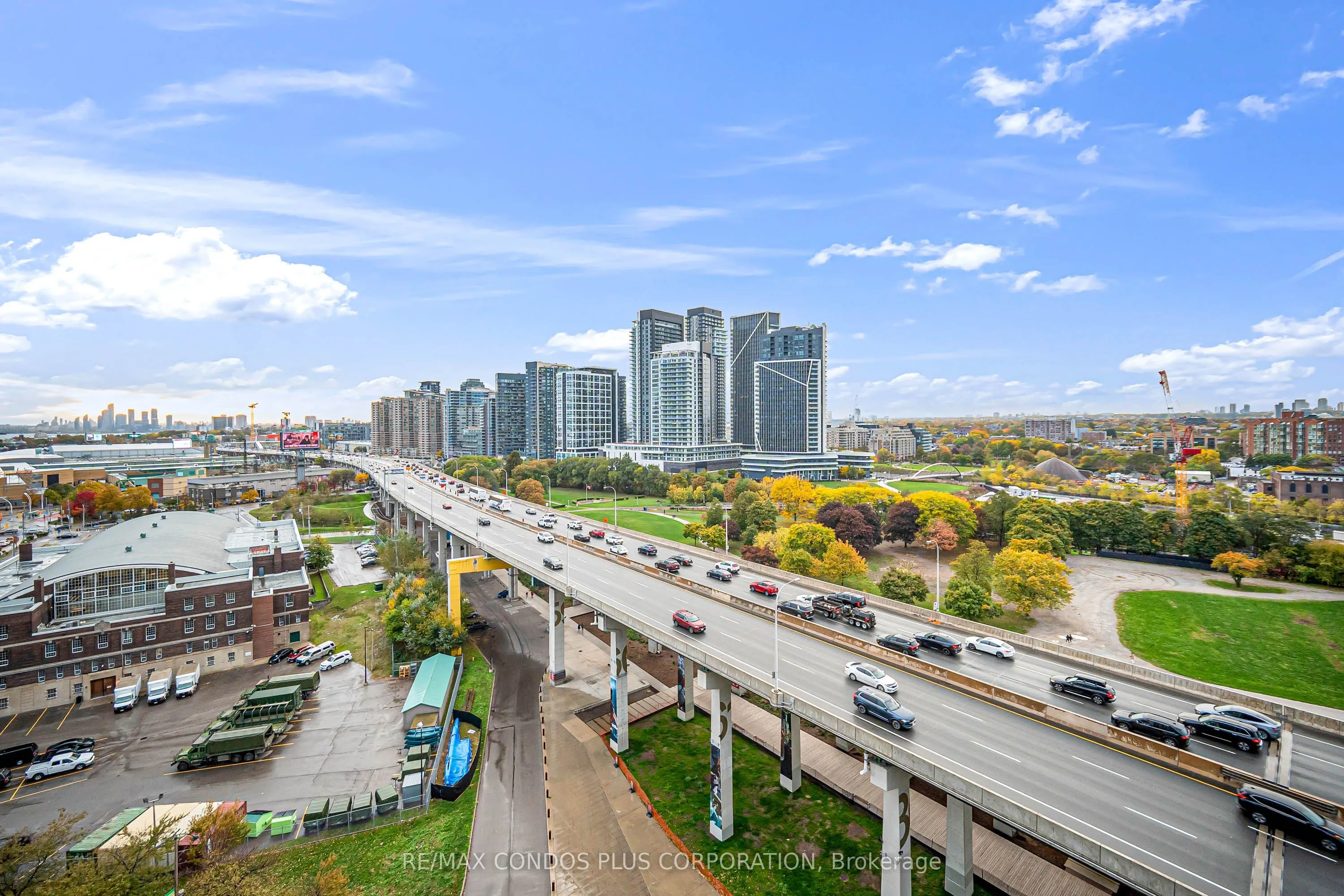 231 Fort York Boulevard #1609