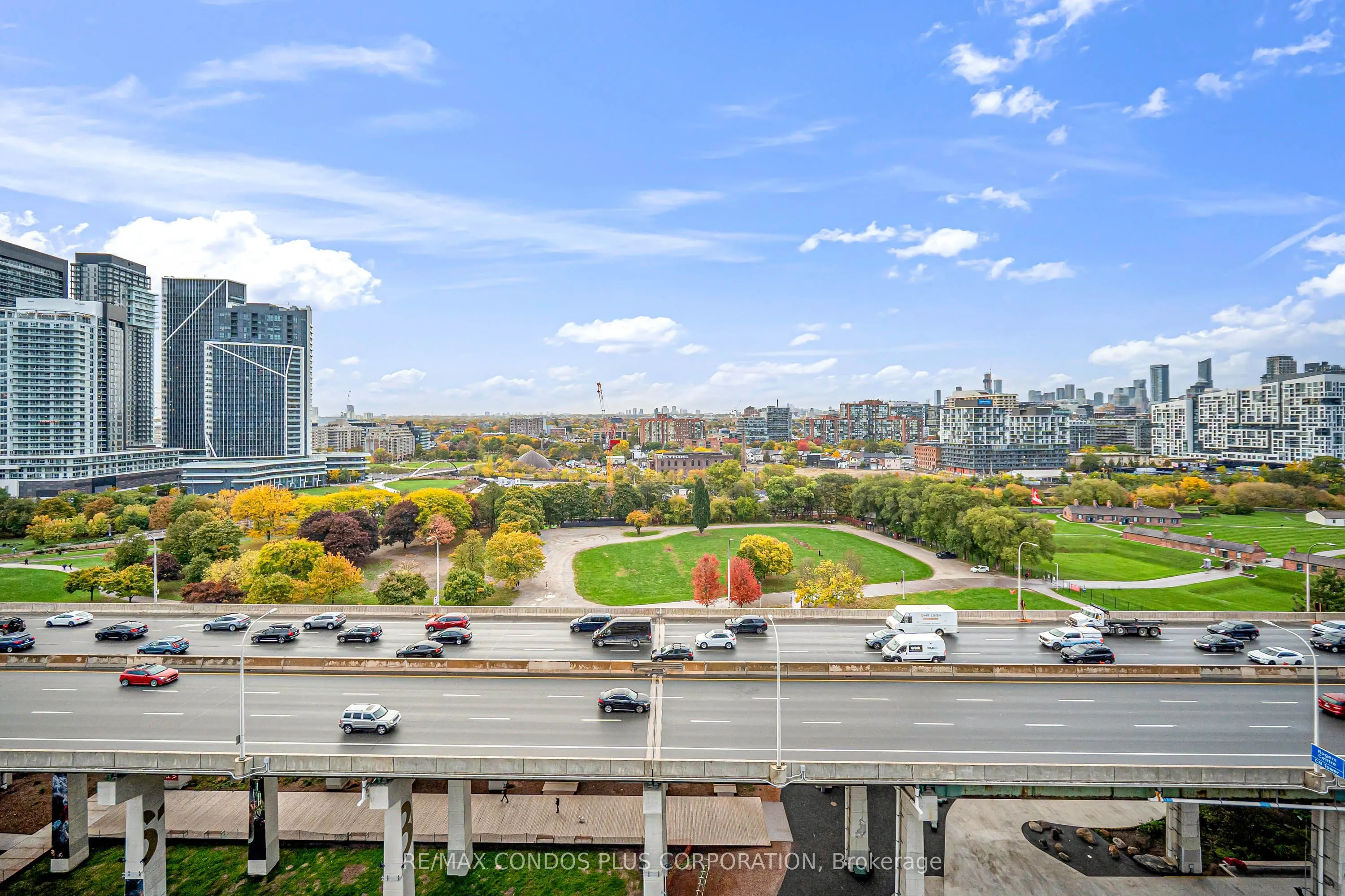 231 Fort York Boulevard #1609
