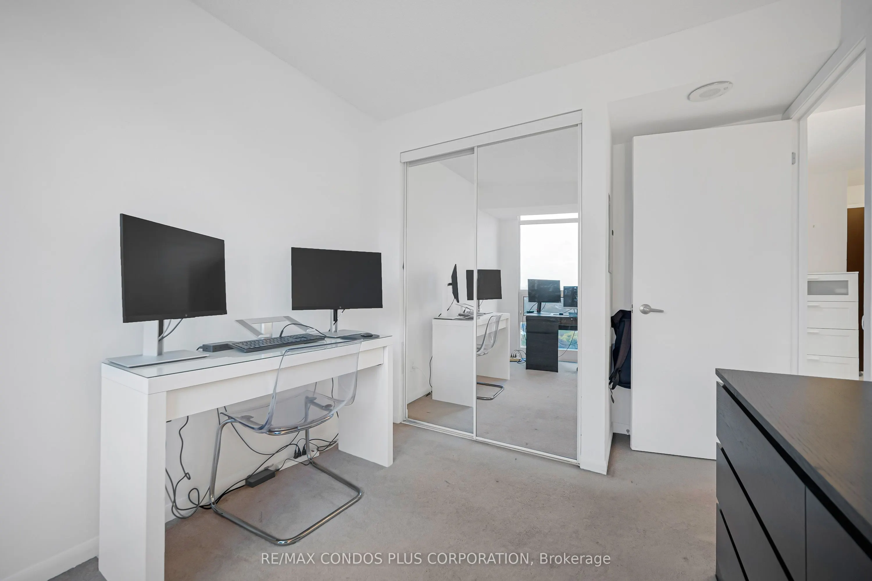 231 Fort York Boulevard #1609