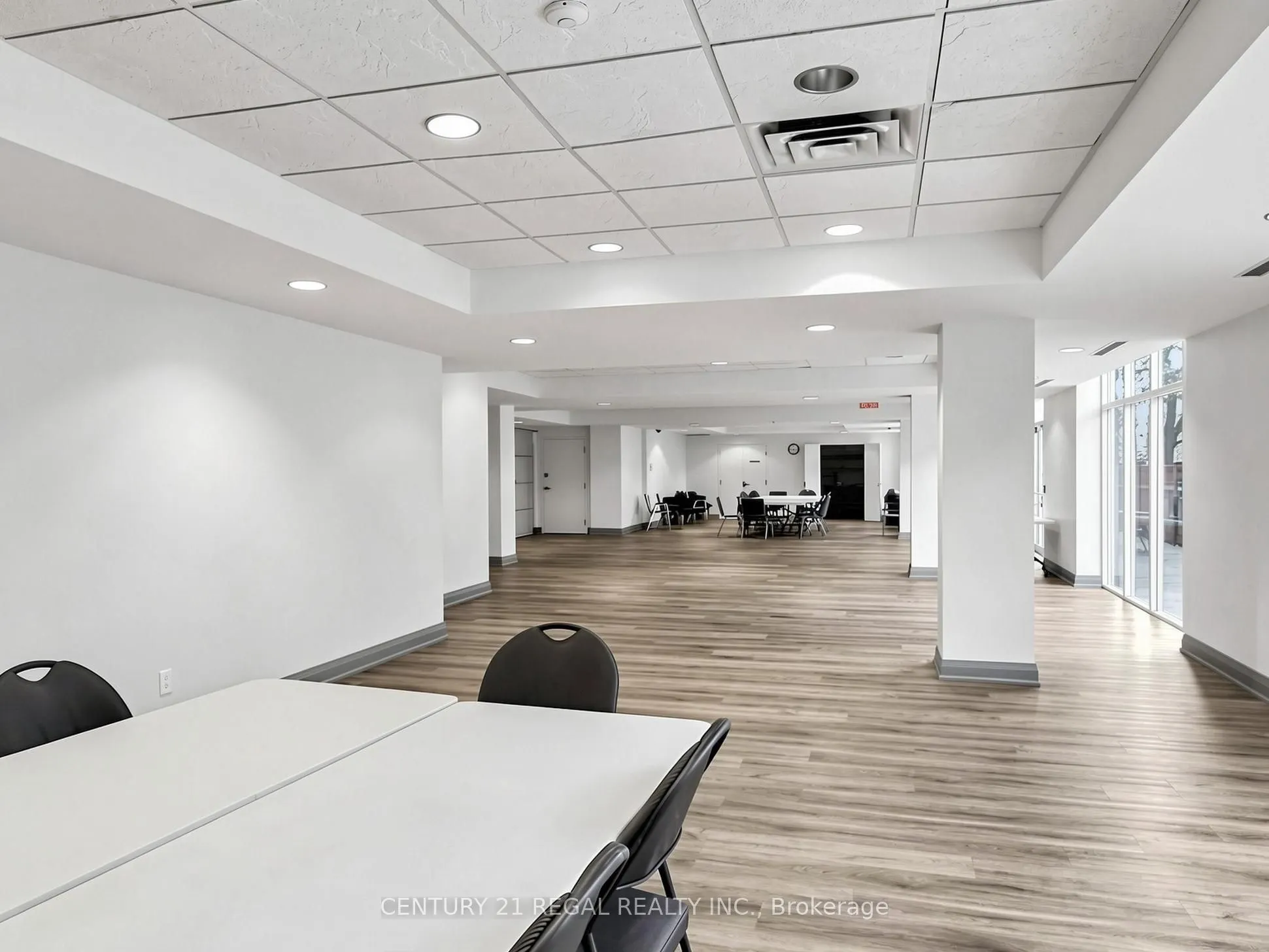 650 Lawrence Avenue W #434