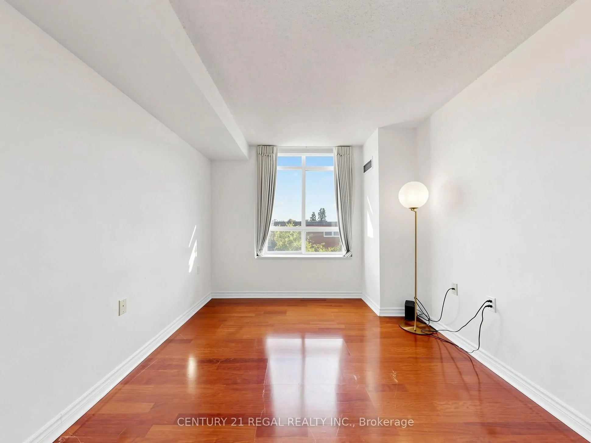 650 Lawrence Avenue W #434