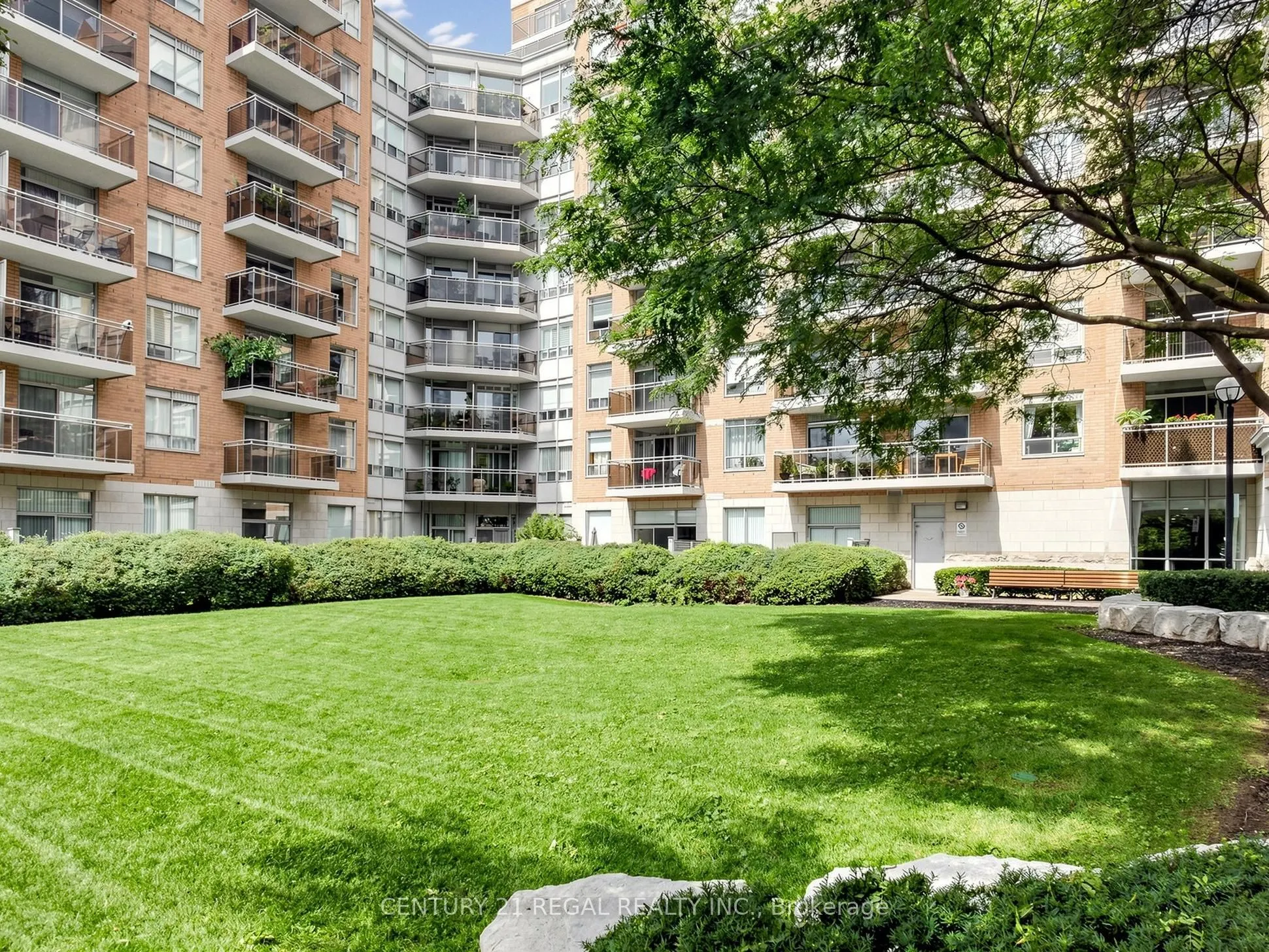 650 Lawrence Avenue W #434