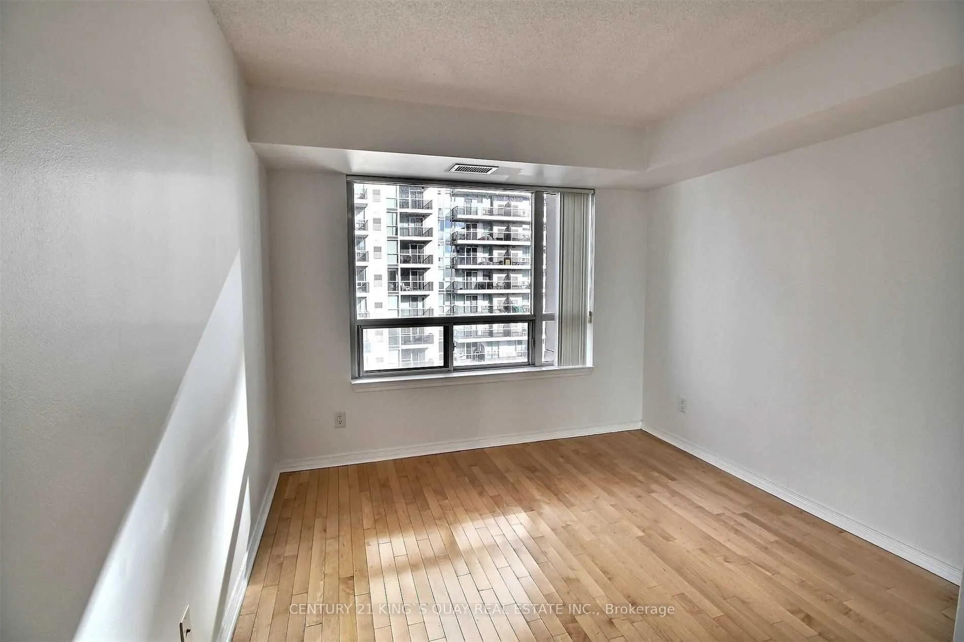 155 Beecroft Road #2511