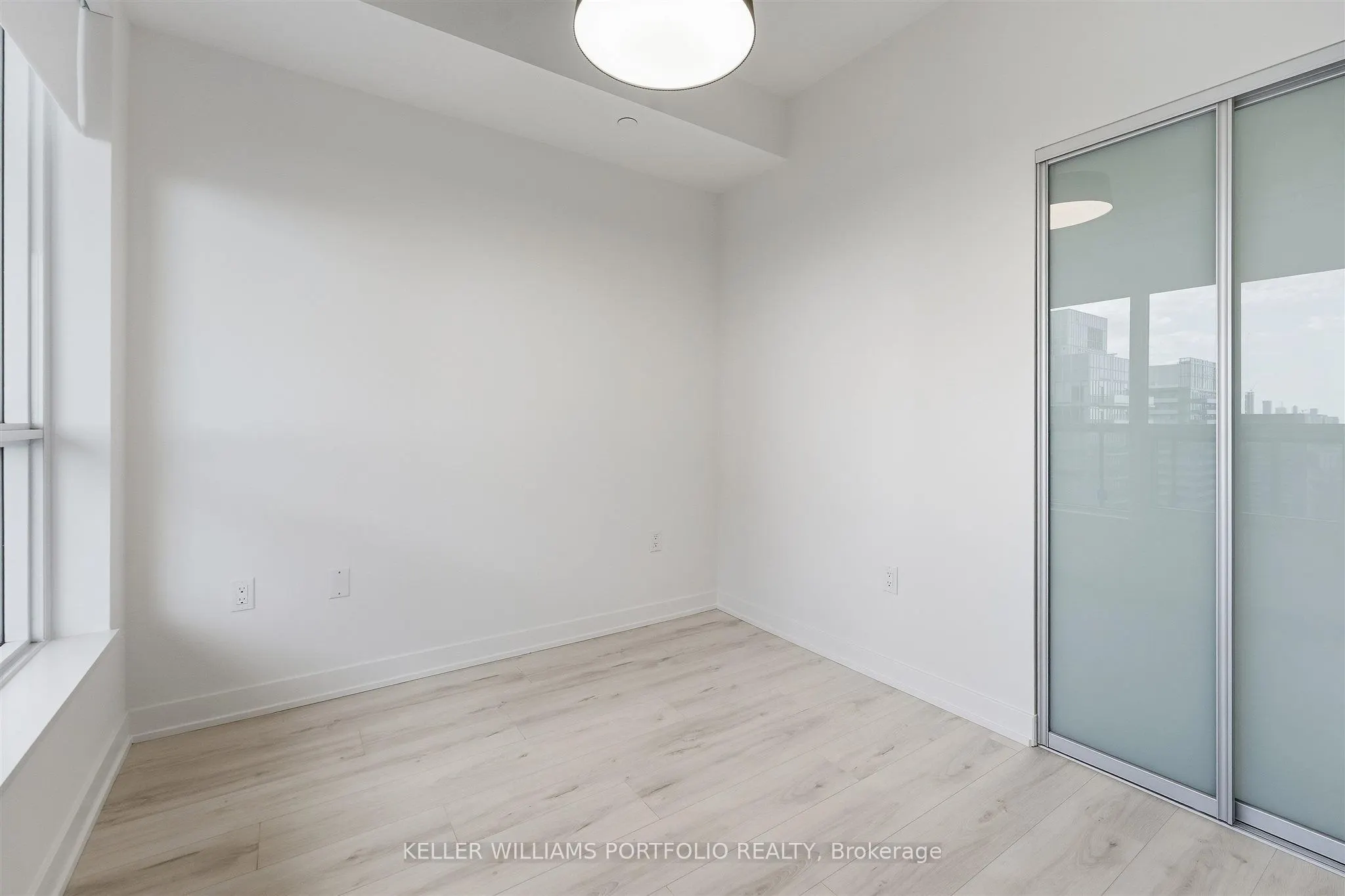 110 Broadway Avenue #3412
