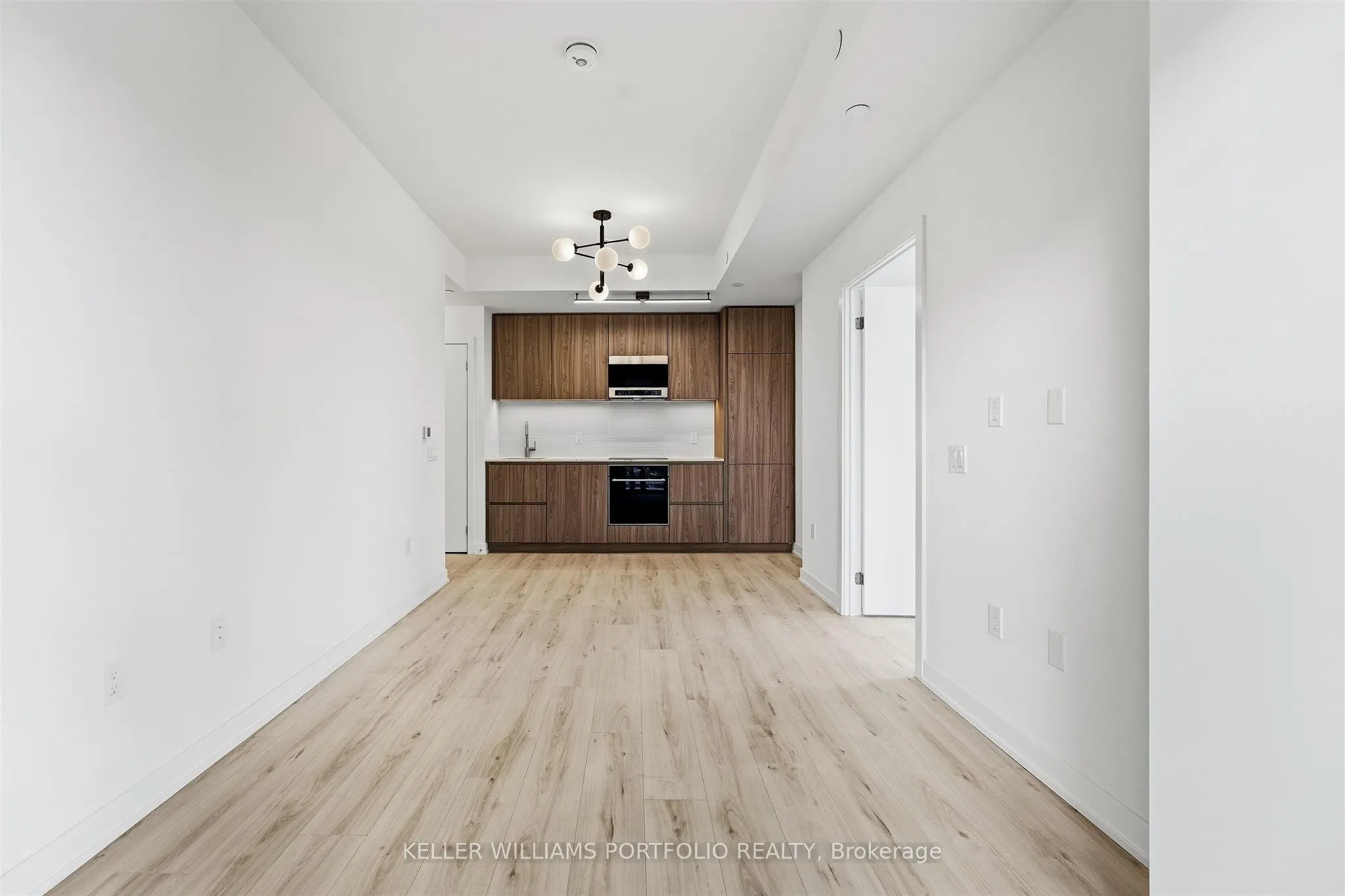 110 Broadway Avenue #3412