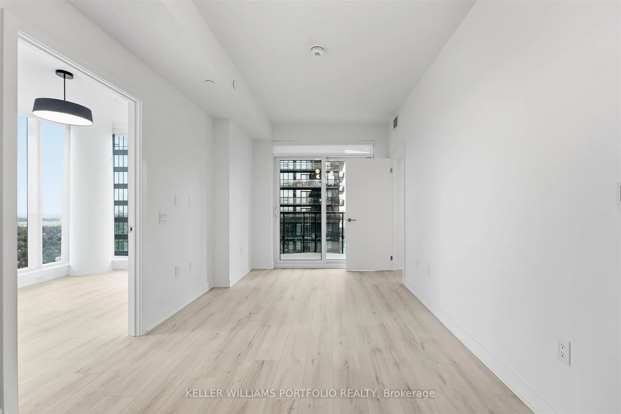 110 Broadway Avenue #3412