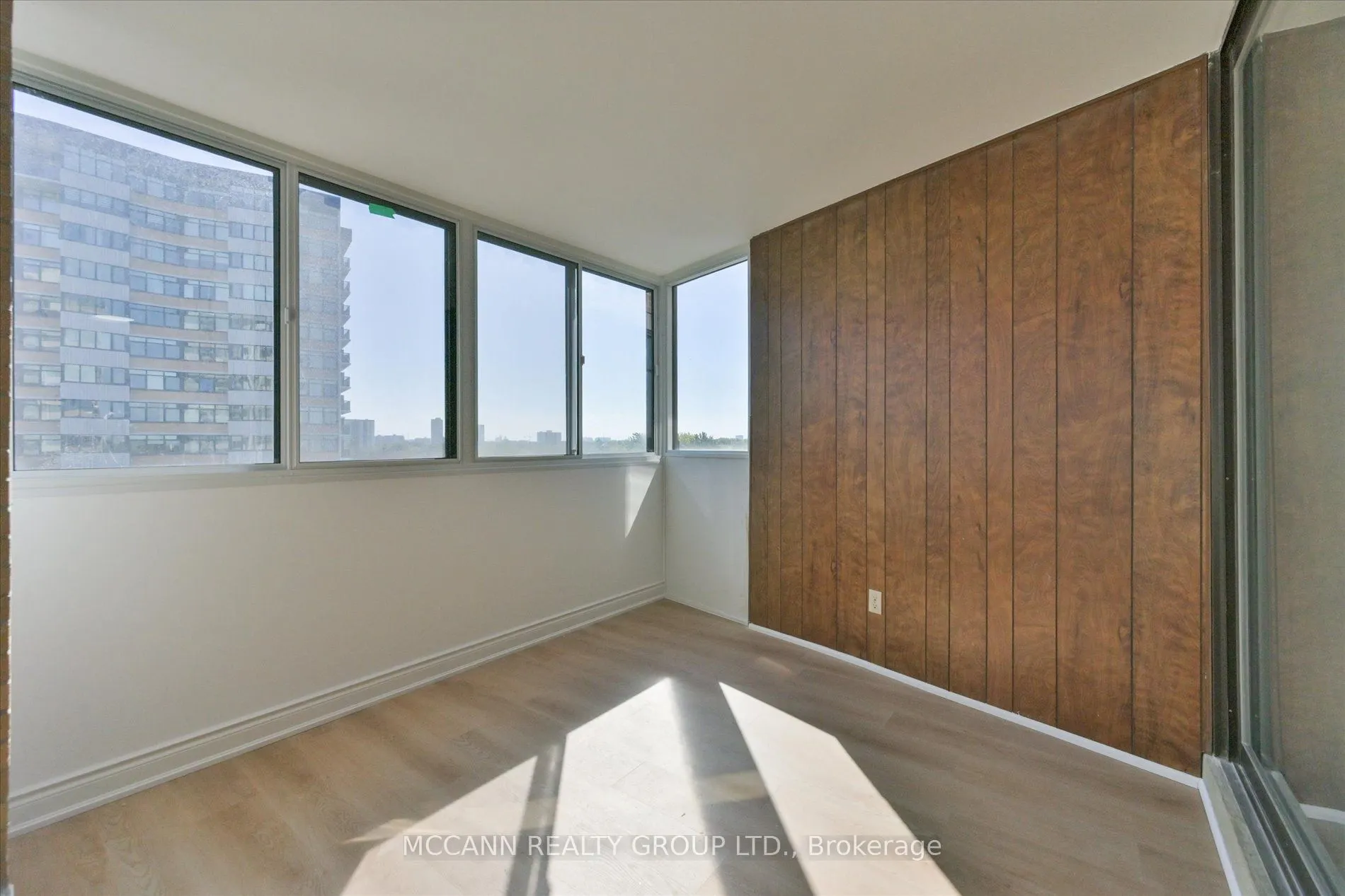 1201 Steeles Avenue W #602