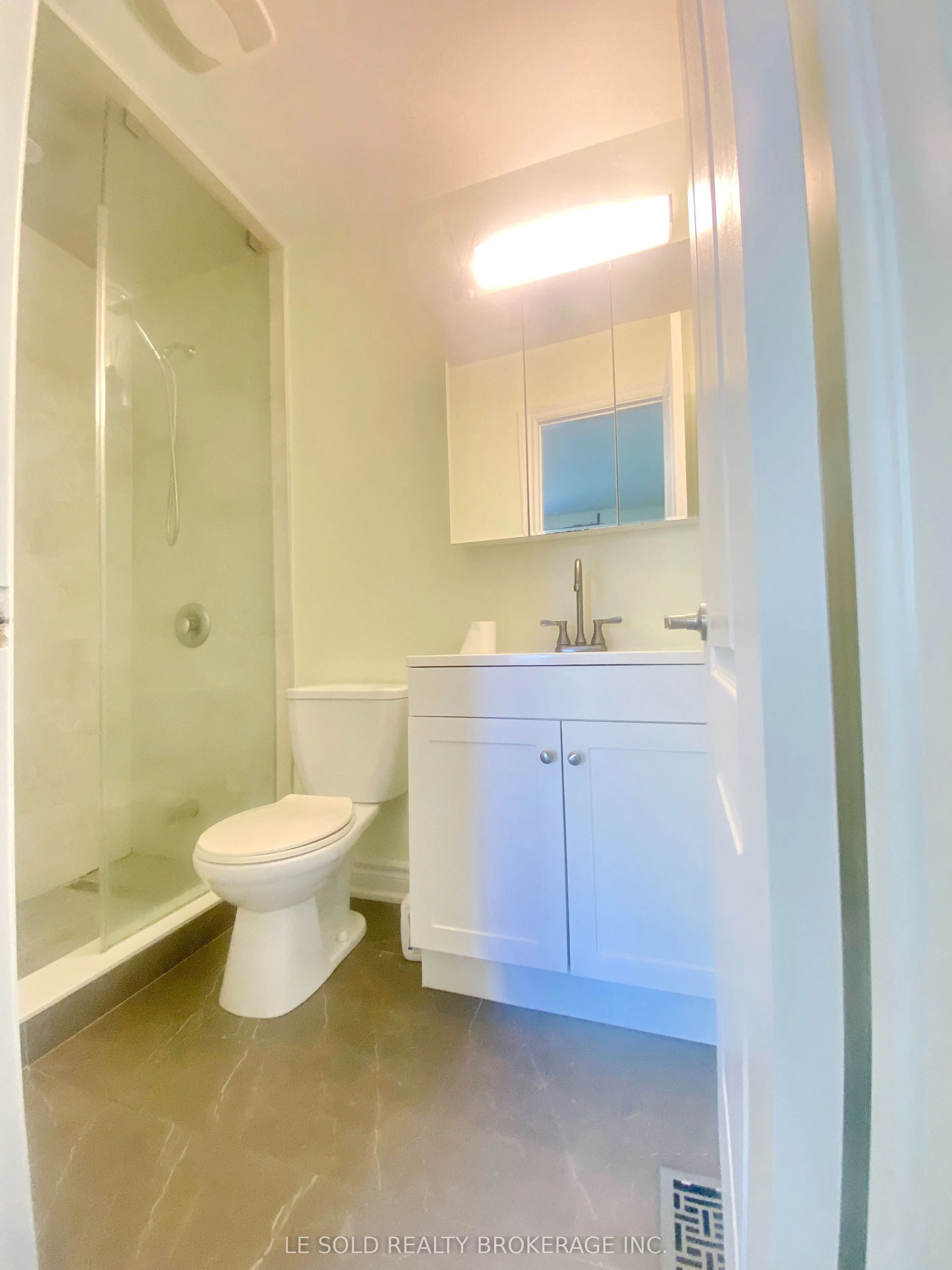 2 Chipwood Crescent #Upper