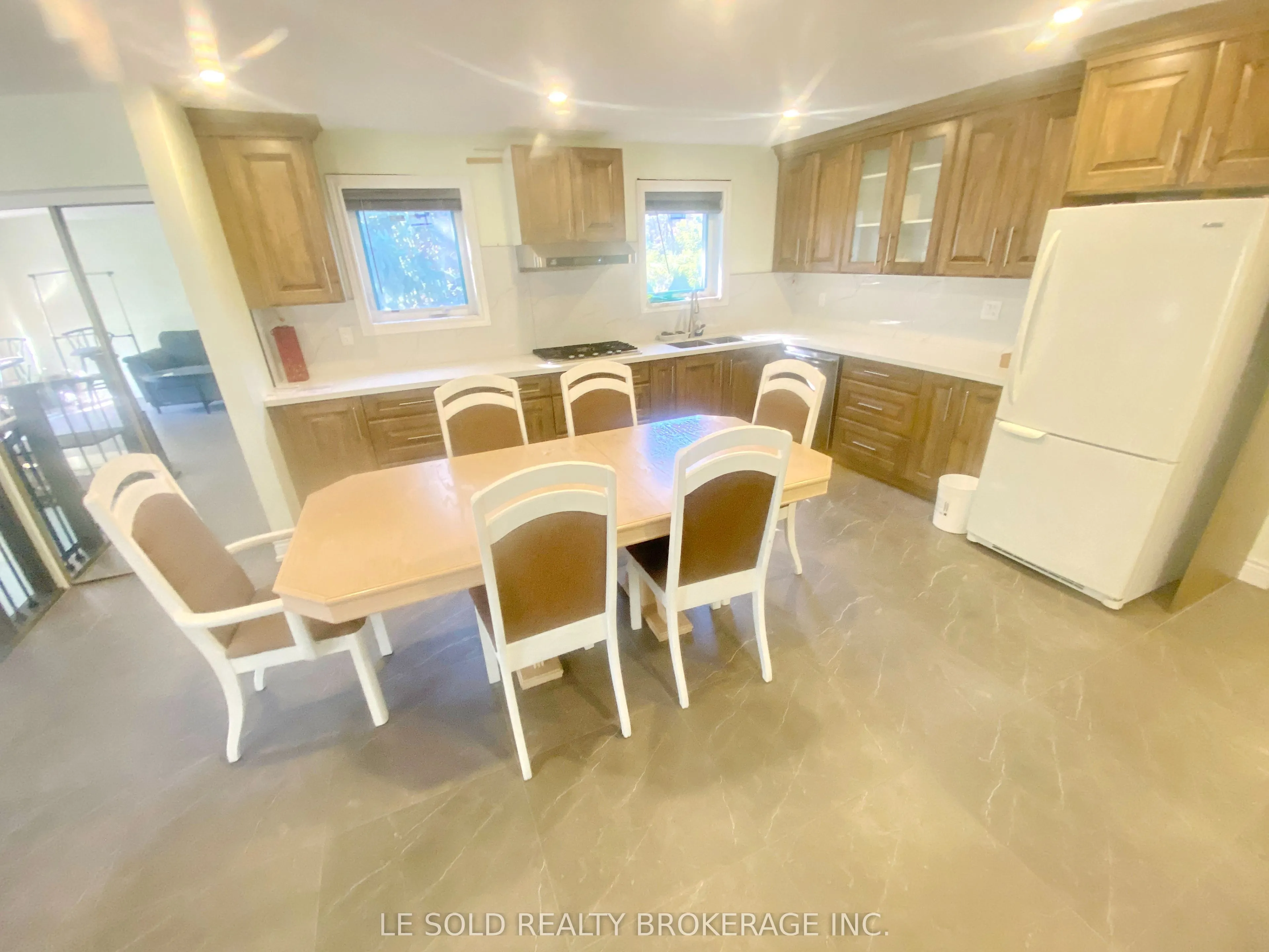 2 Chipwood Crescent #Upper