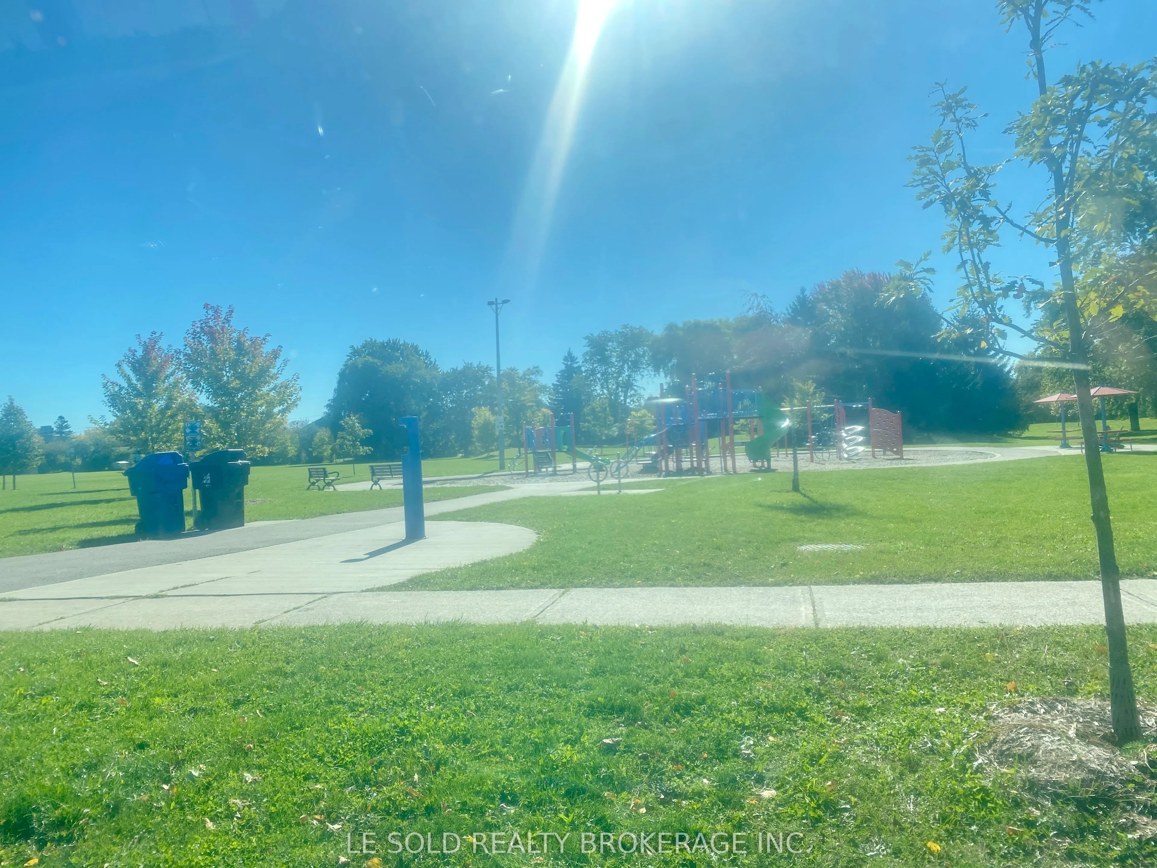 2 Chipwood Crescent #Upper