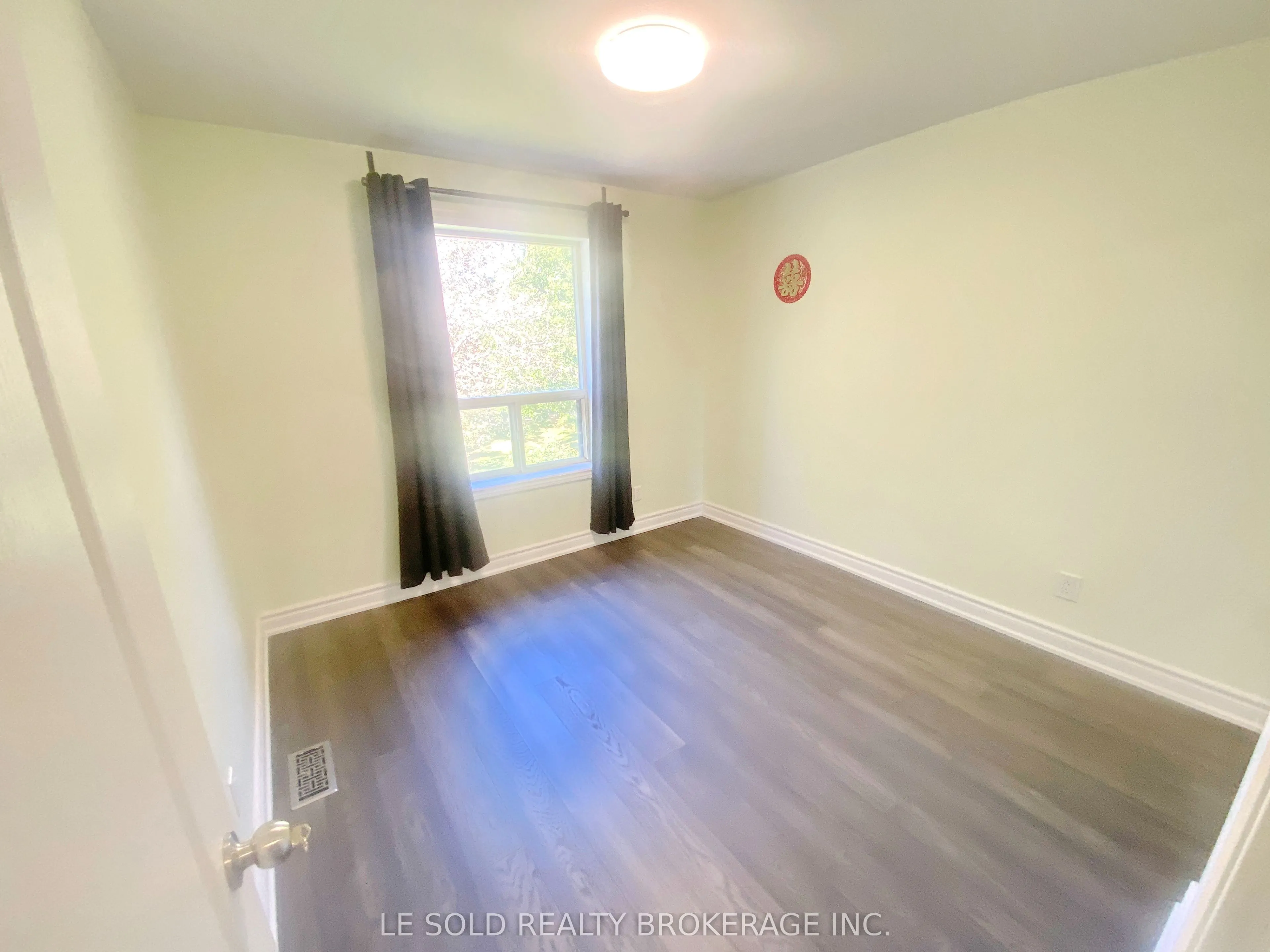 2 Chipwood Crescent #Upper