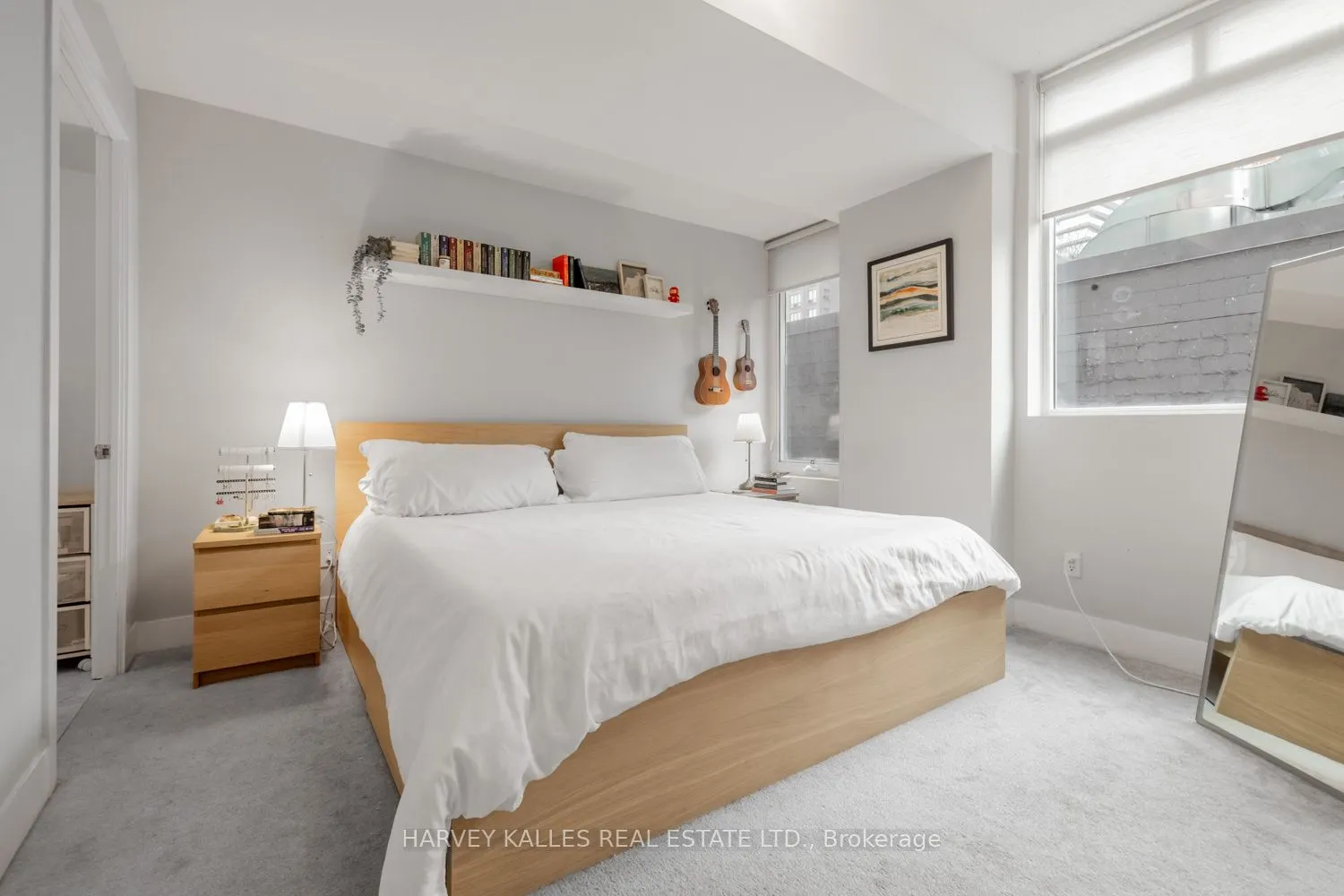 68 Merton Street #202