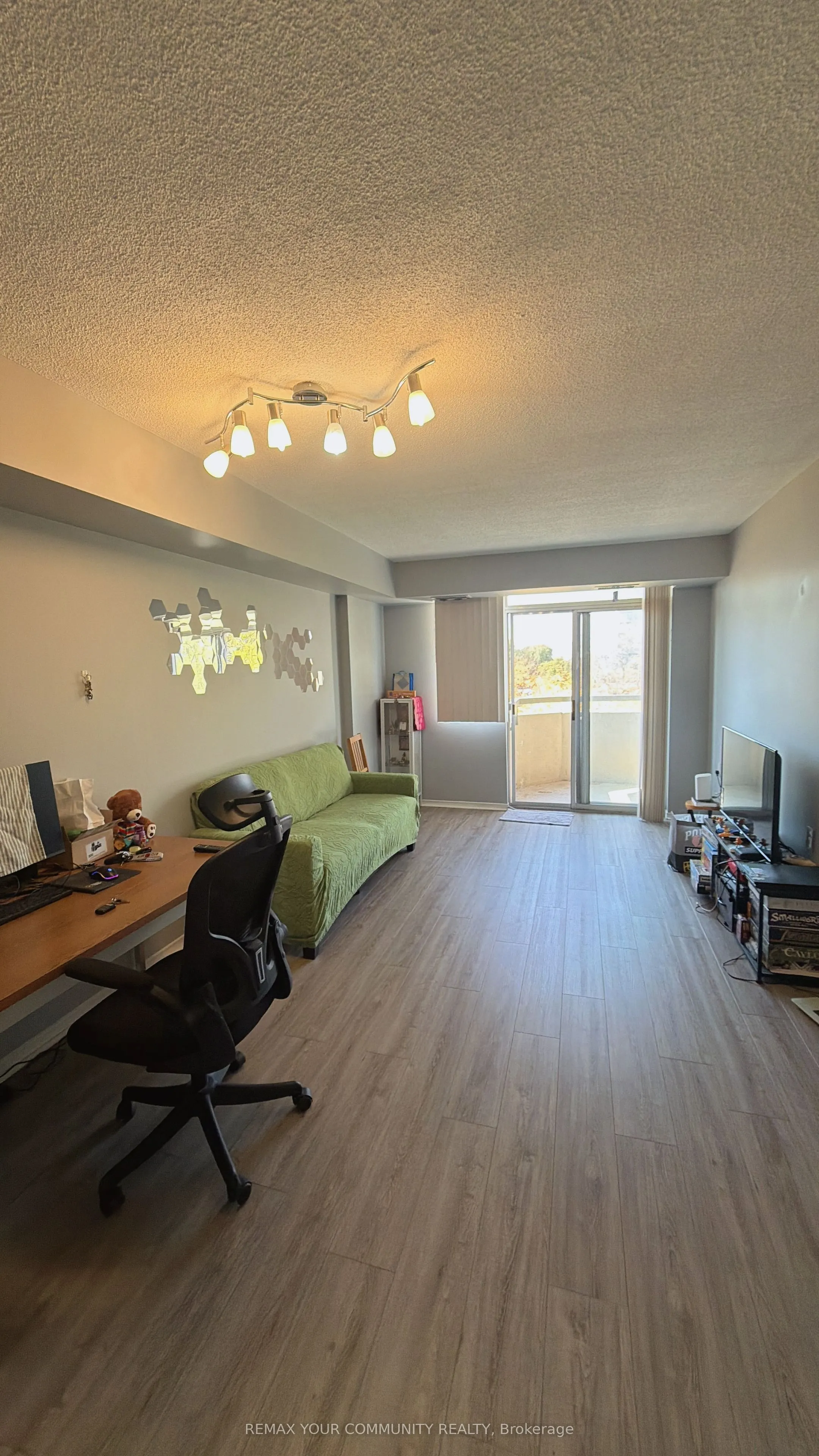 555 Wilson Heights Boulevard #305