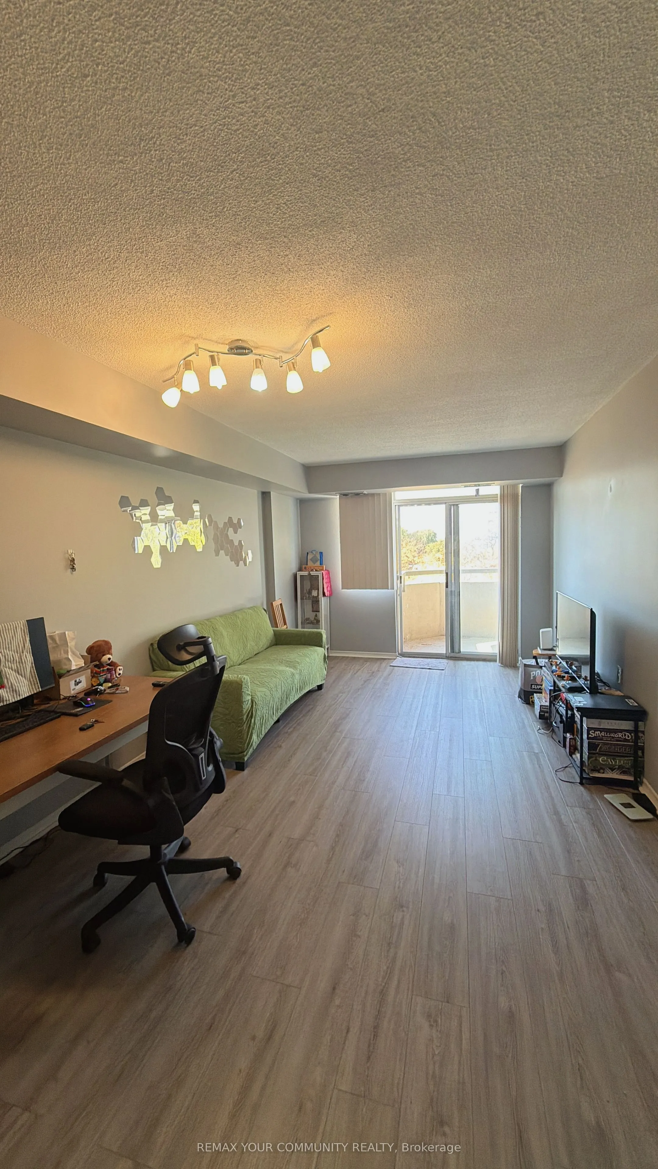555 Wilson Heights Boulevard #305