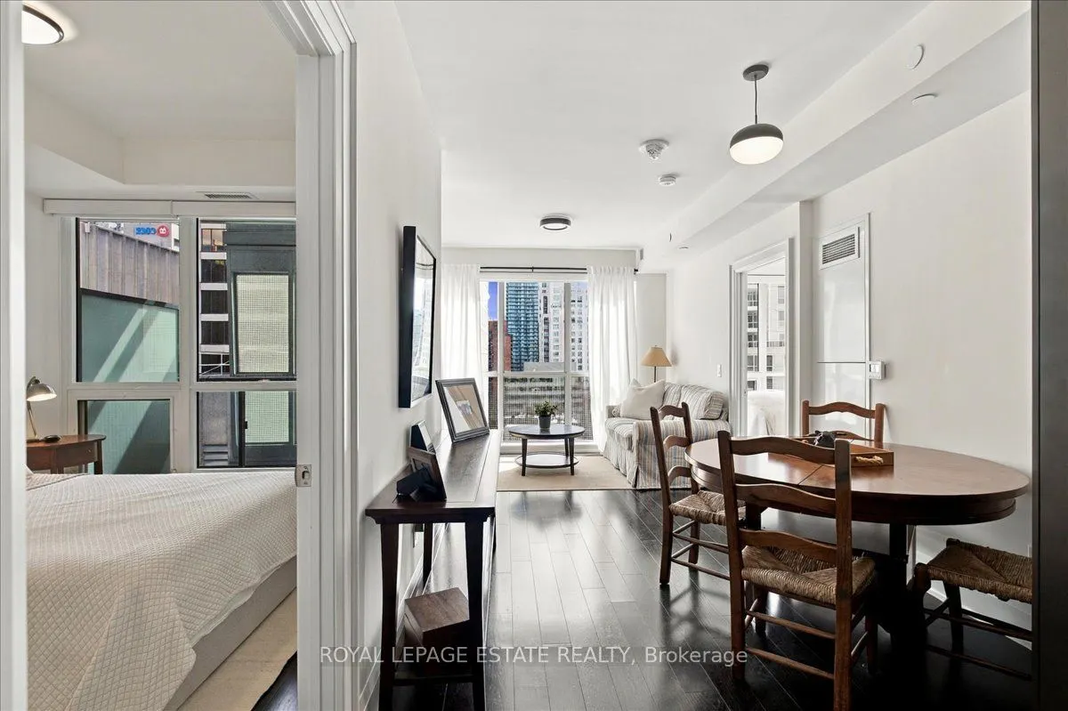 88 Cumberland Street #1201