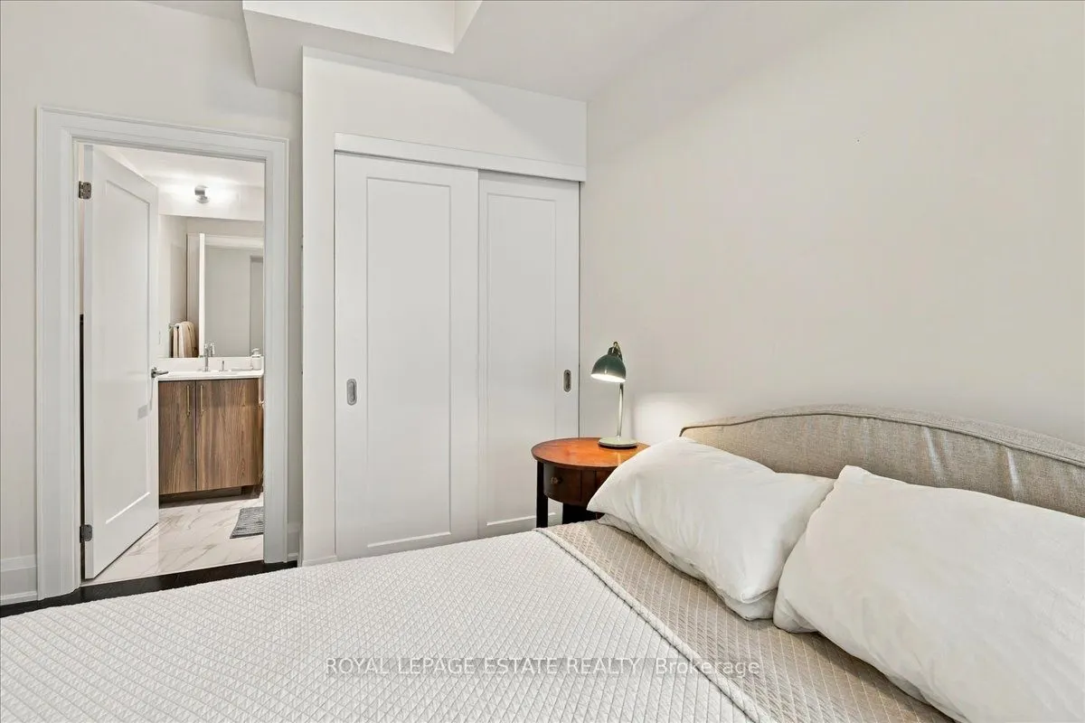 88 Cumberland Street #1201