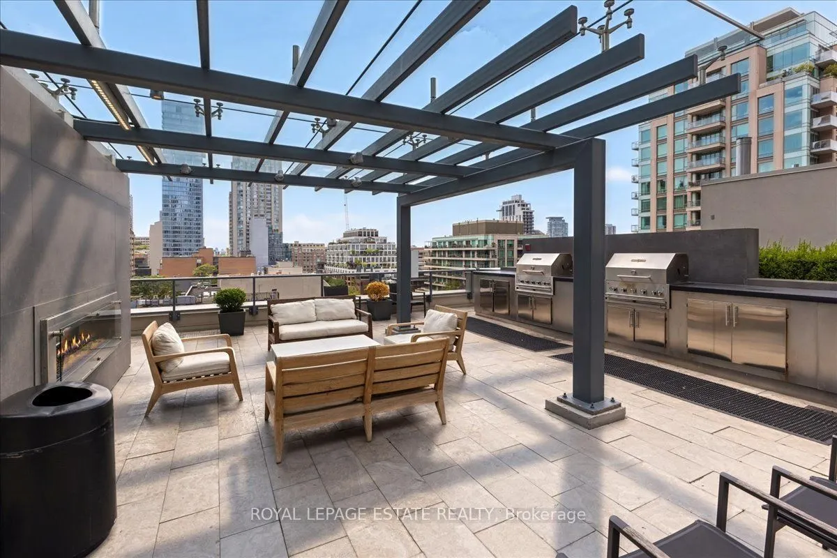 88 Cumberland Street #1201