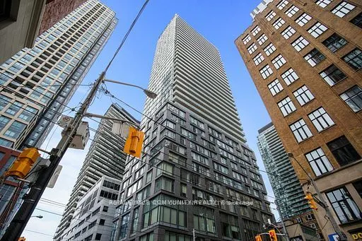 101 PETER Street #602