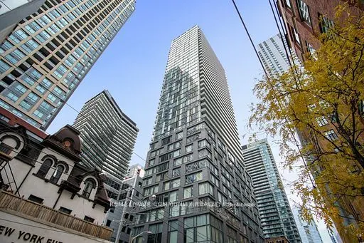 101 PETER Street #602