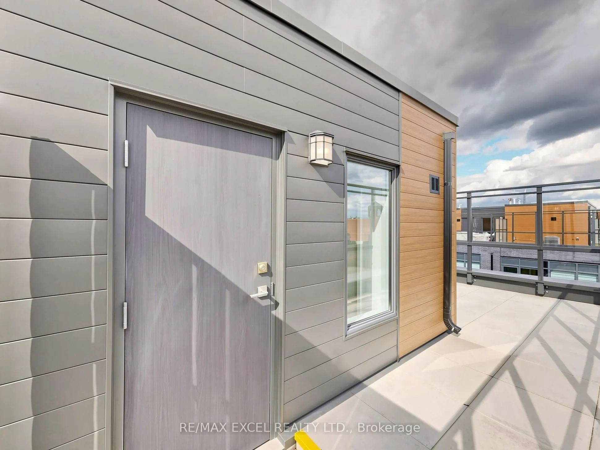 75 Curlew Drive #12