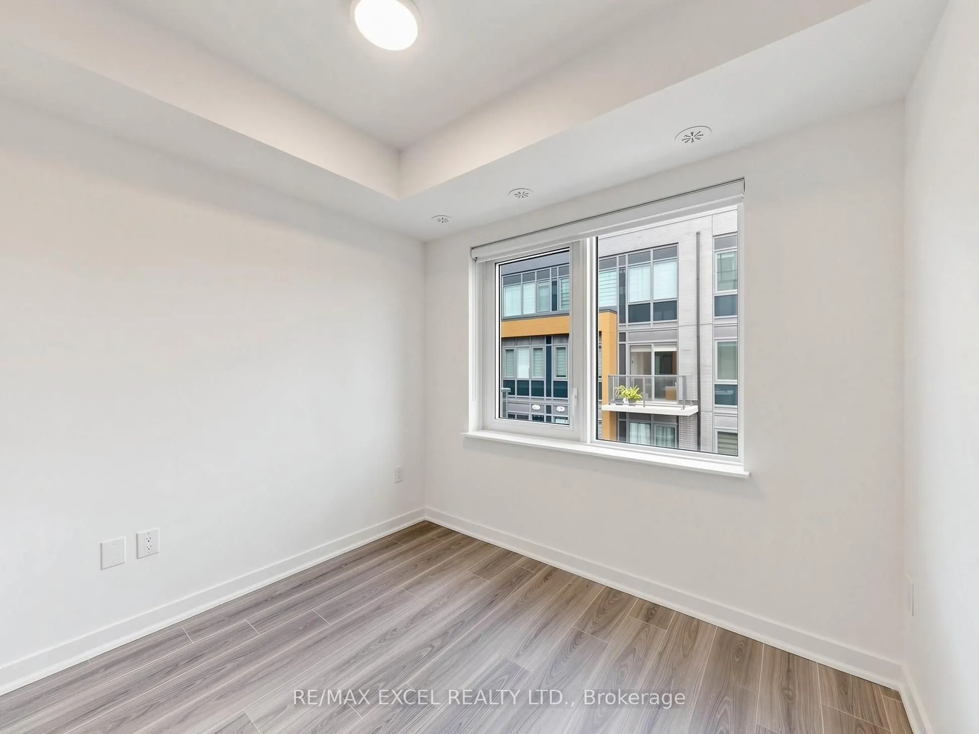 75 Curlew Drive #12