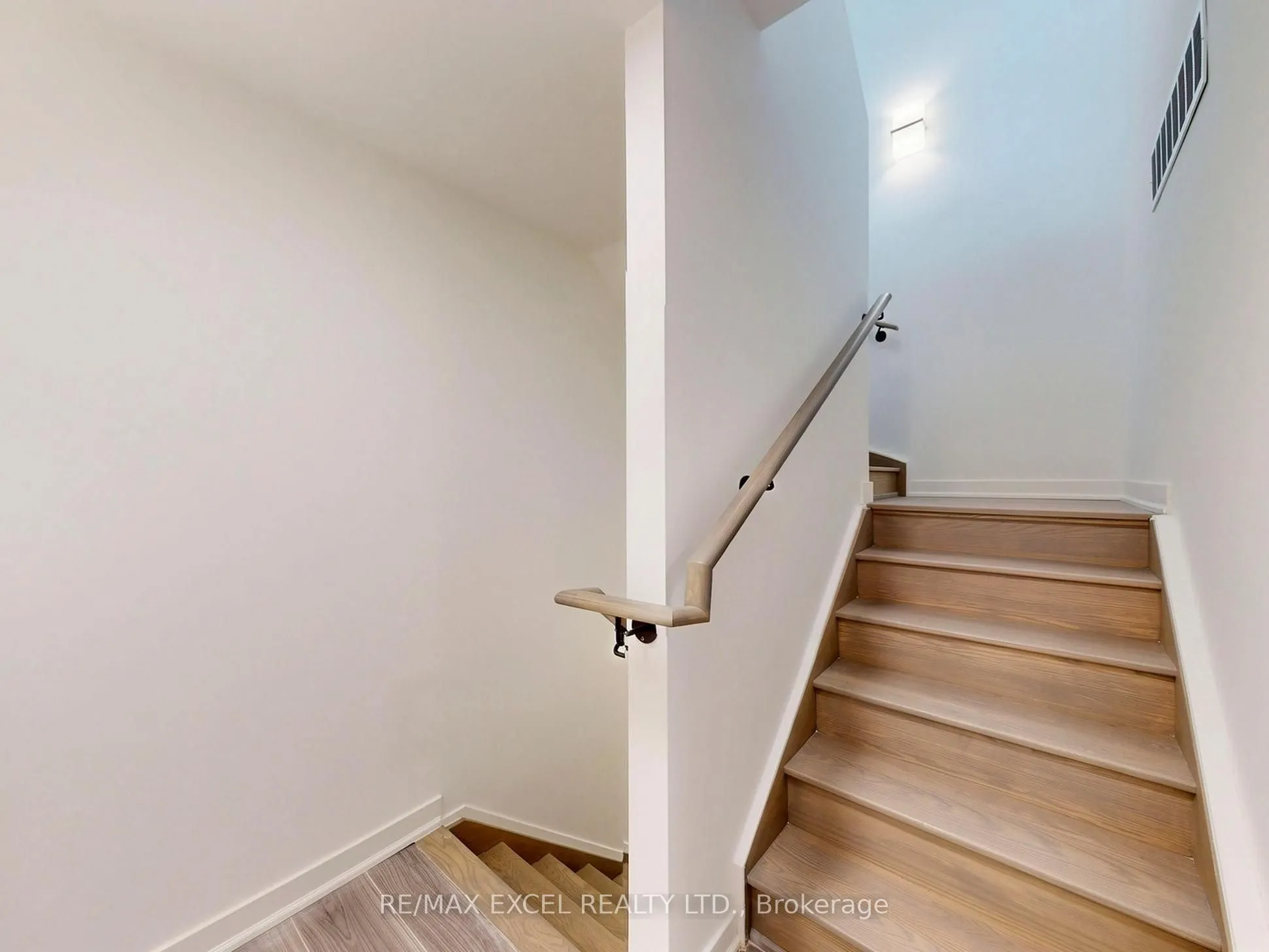 75 Curlew Drive #12