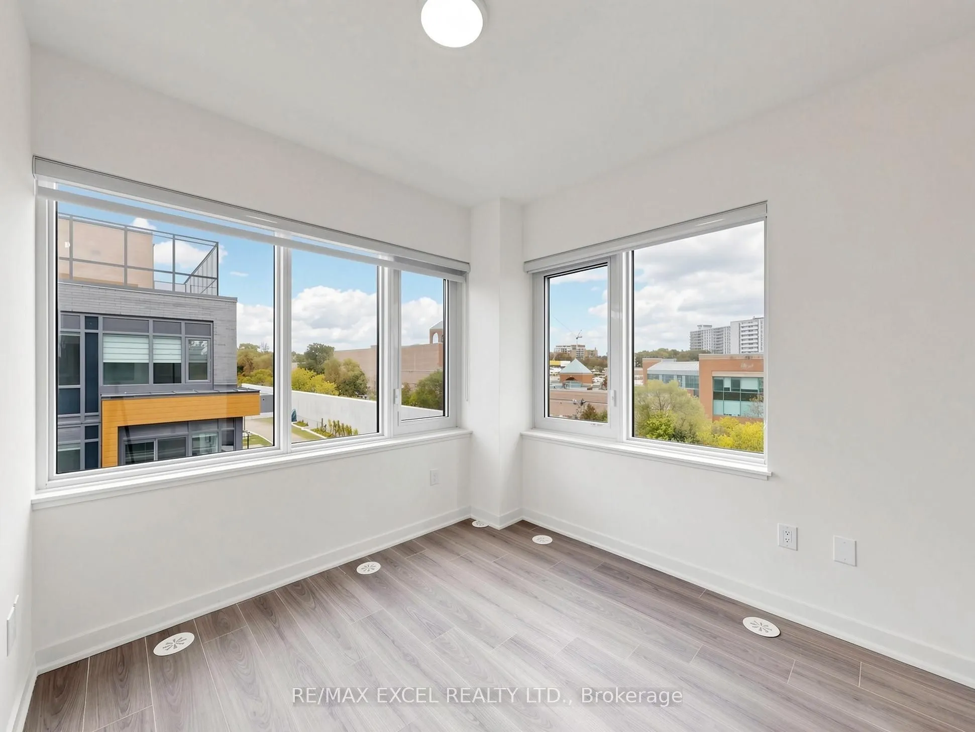 75 Curlew Drive #12