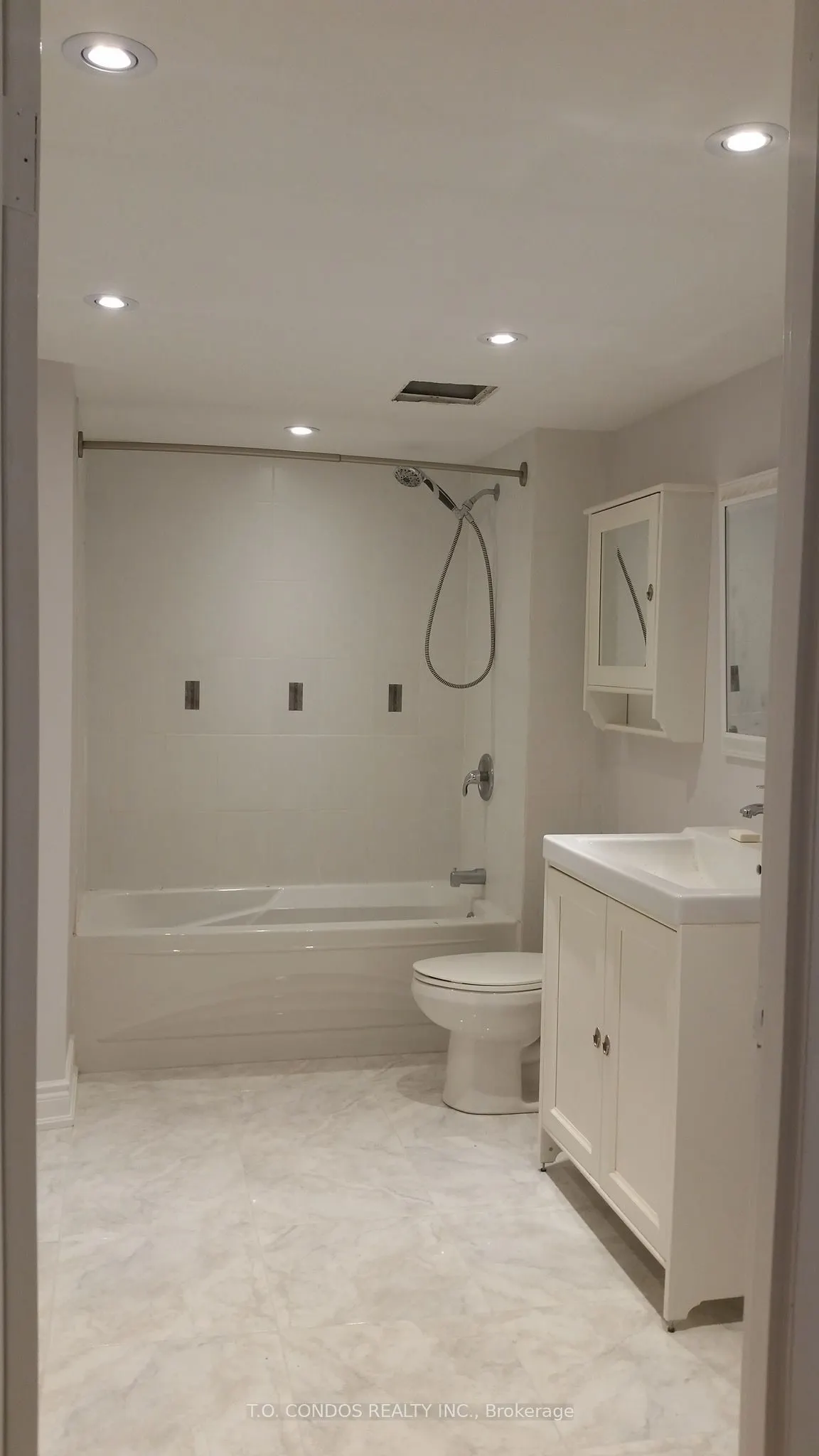 25 The Esplanade Avenue #3101