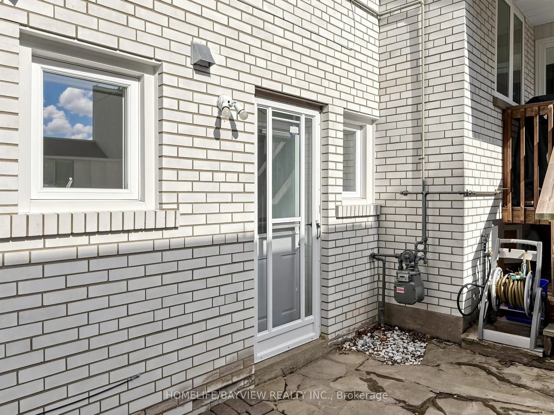 39 Shenstone(Basement) Road