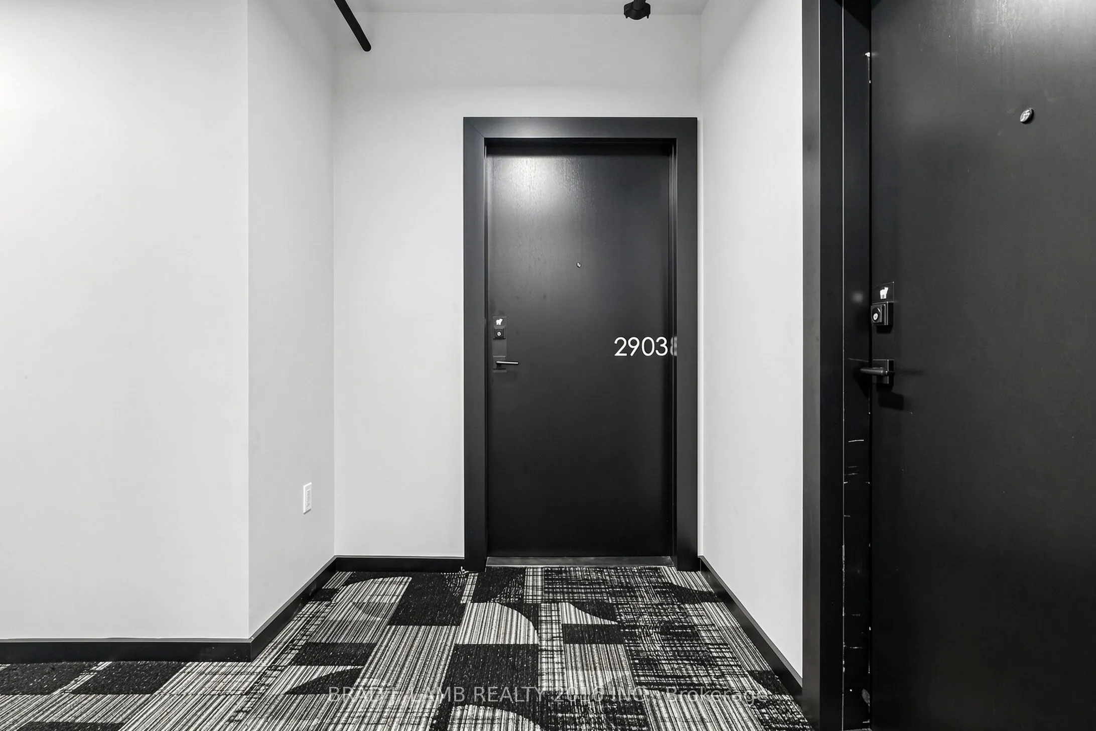 284 King Street E #2803
