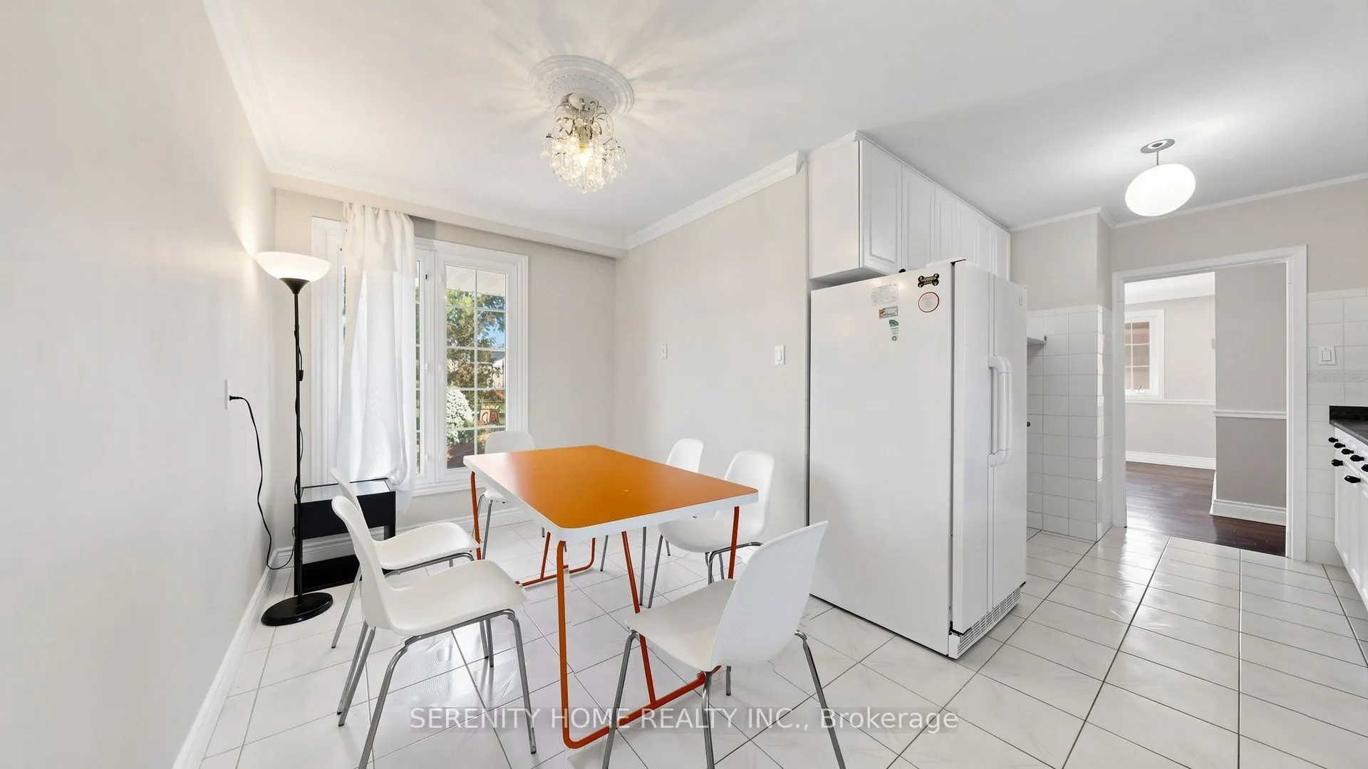 15 Monarchwood Crescent