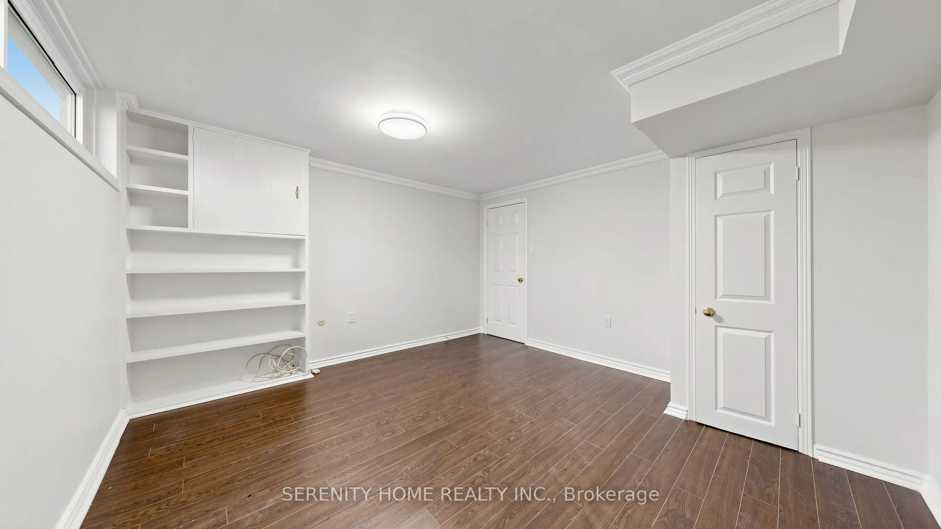 15 Monarchwood Crescent